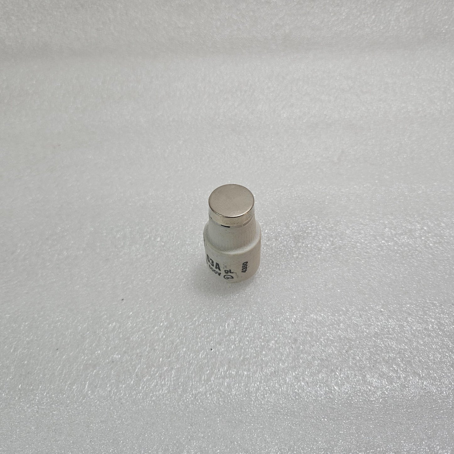 ETI 63A 500V D-TYPE CERAMIC BOTTLE FUSE INDUSTRIAL DIAZED SCREW FUSE