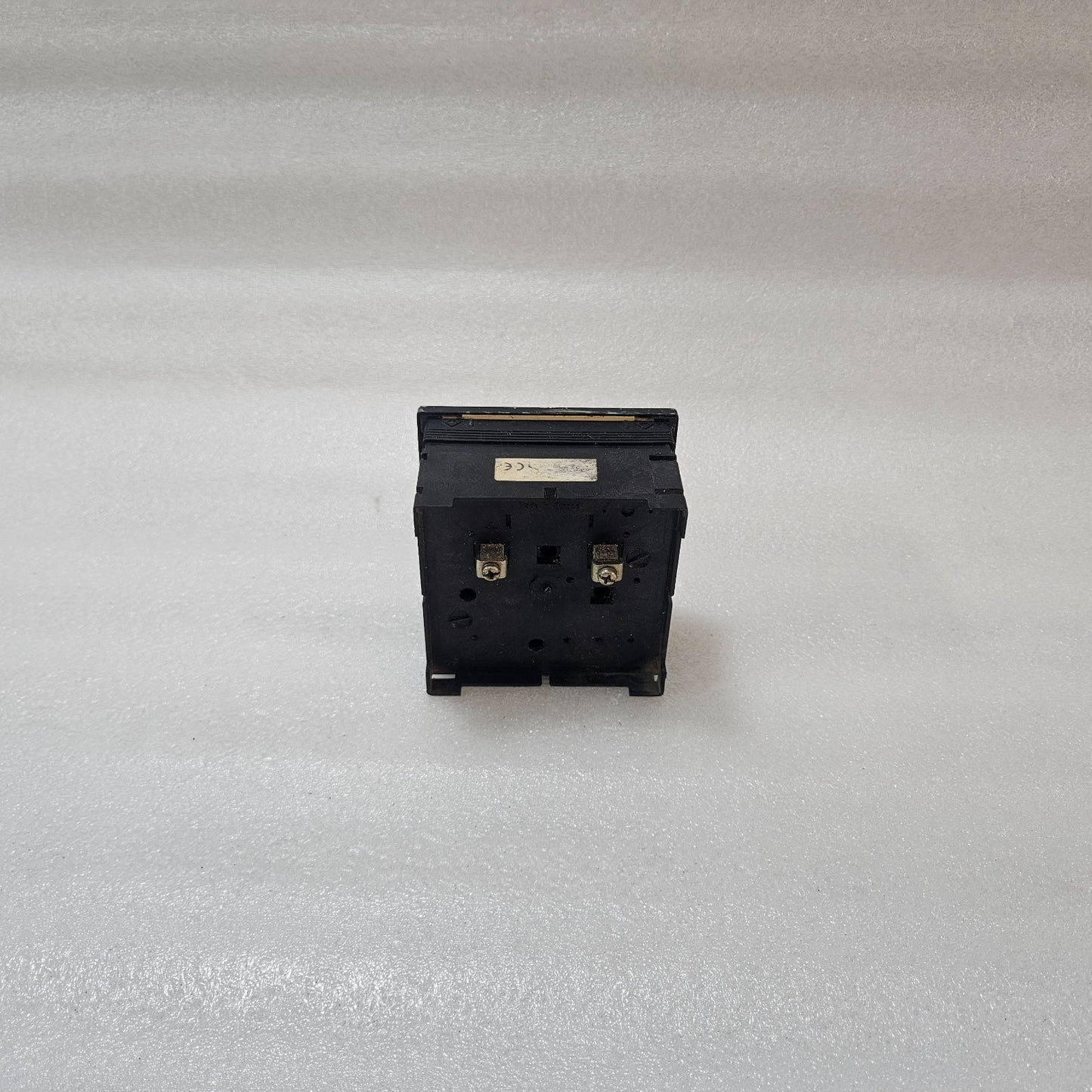 ELTROMA-TECHNIK ANALOG PANEL FREQUENCY METER 55–65 HZ 440V AC INDUSTRIAL PANEL