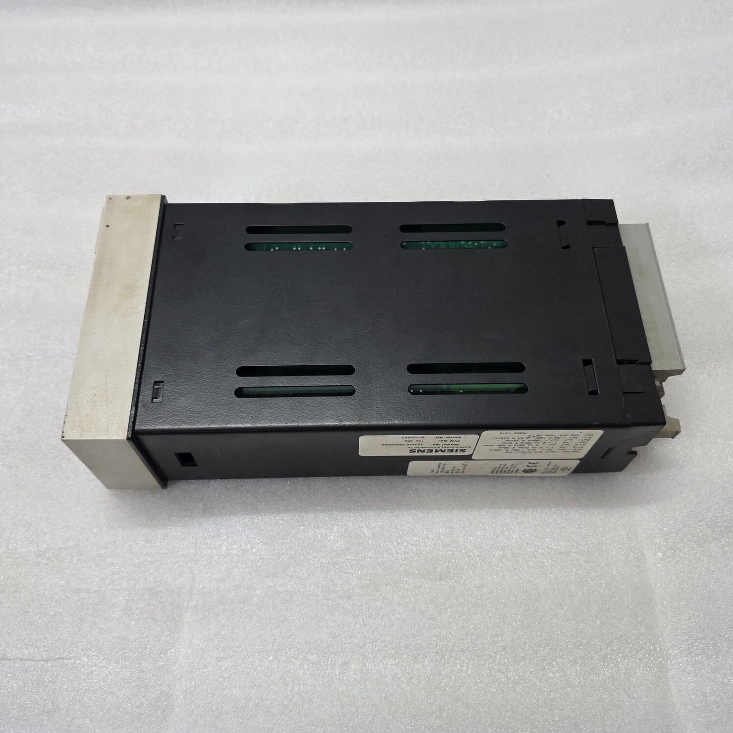 SIEMENS 353A4F1NNNNNNAW DCS MODULE AUTOMATION CONTROLLER TGX 353