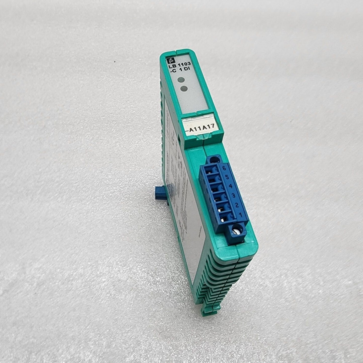 PEPPERL + FUCHS LB1103C FREQUENCY INPUT 400Hz COUNTER 542140