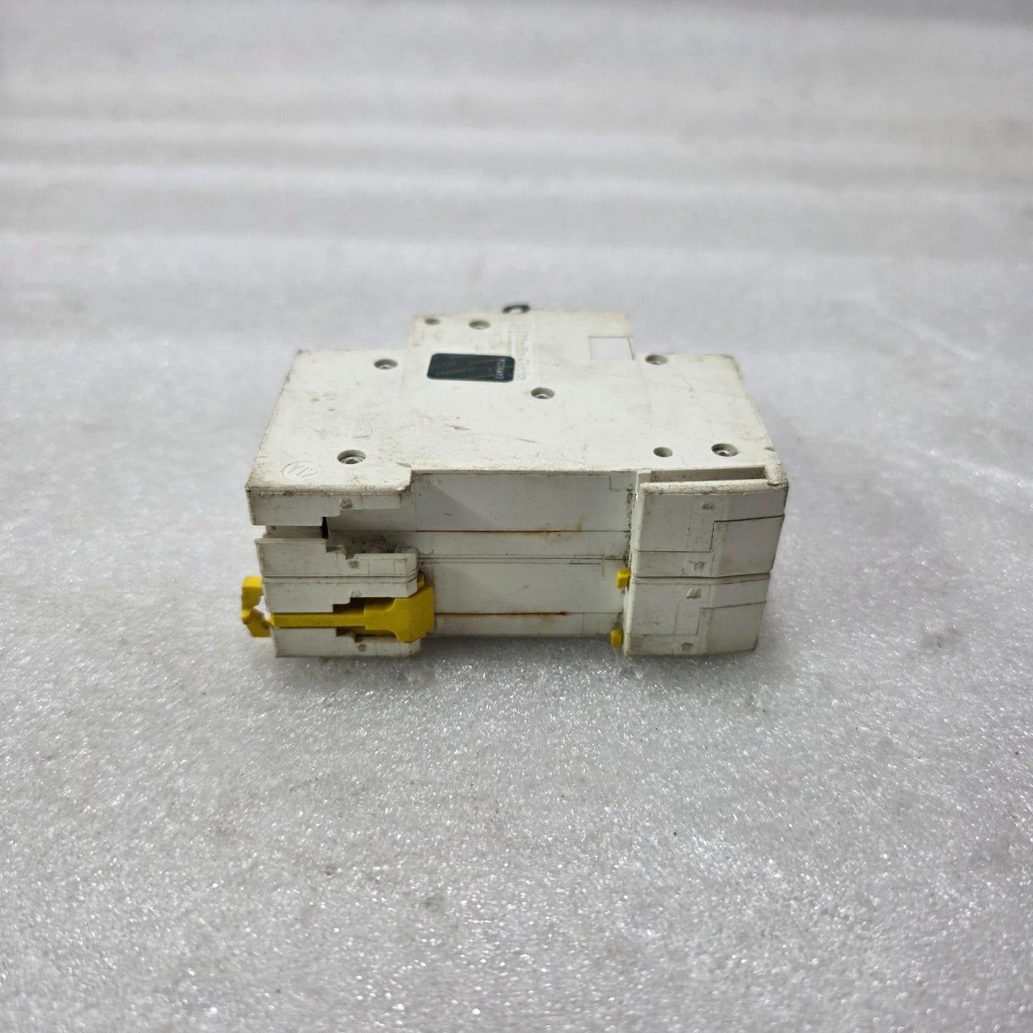 S ELECTRIC IK60N C6A 2 POLE MCB MINIATURE CIRCUIT BREAKER 6KA 400V