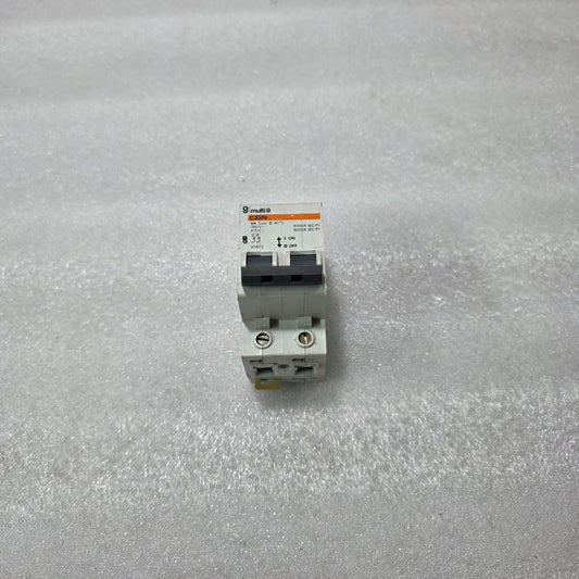 MERLIN GERIN MULTI 9 C32N 5A DOUBLE POLE MCB TYPE D 6KA CIRCUIT BREAKER