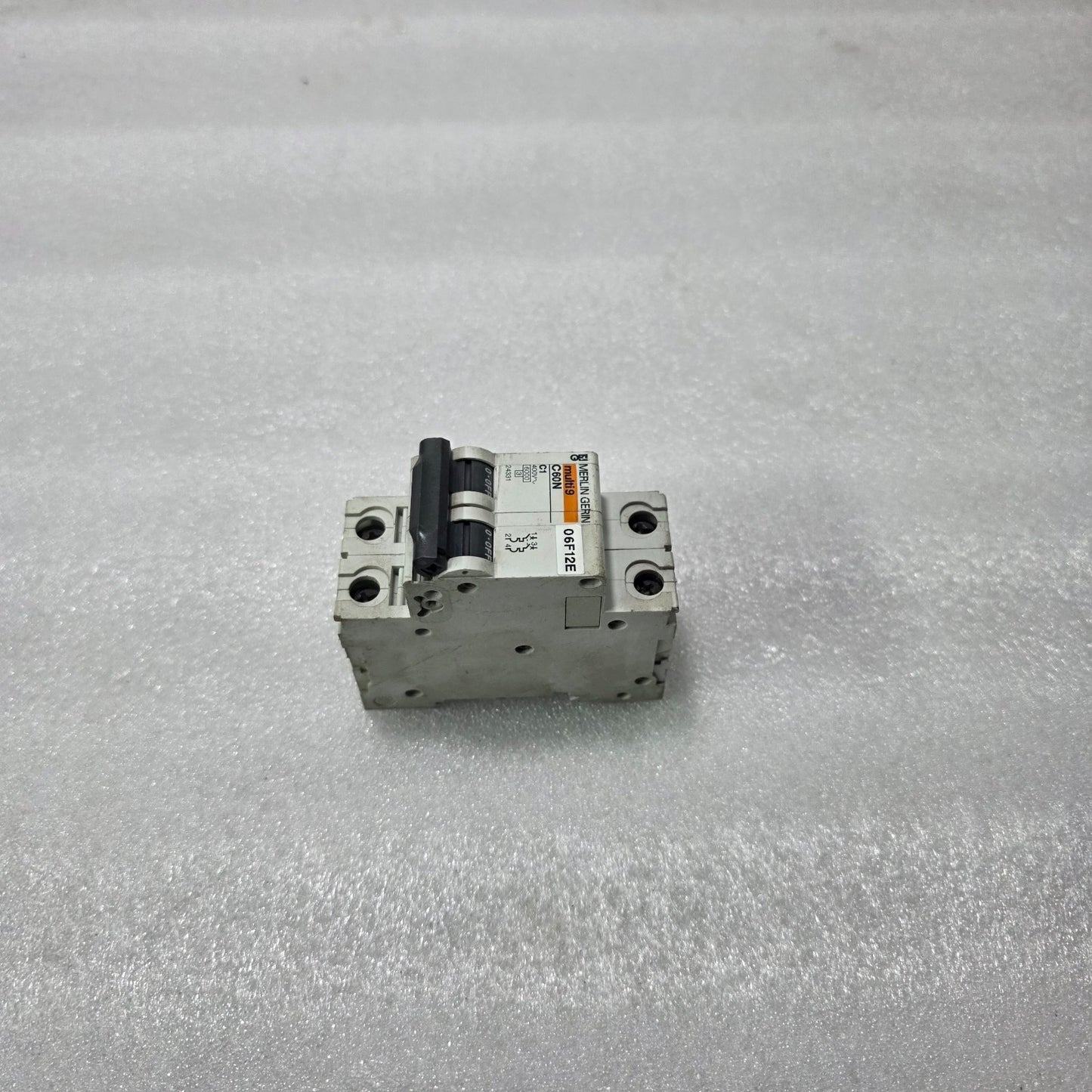 MERLIN GERIN MULTI9 C60N C1 2 POLE 1A 400V MINIATURE CIRCUIT BREAKER MCB