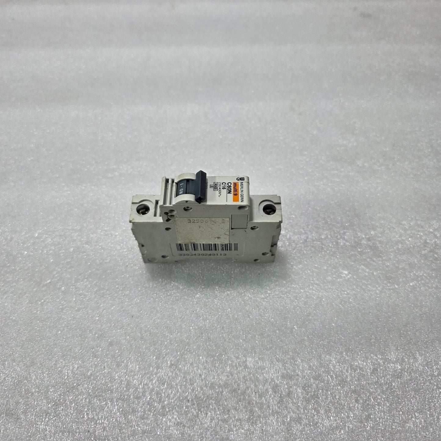 MERLIN GERIN MULTI9 C60N C16 16A SINGLE POLE 230/400V MINIATURE CIRCUIT BREAKER