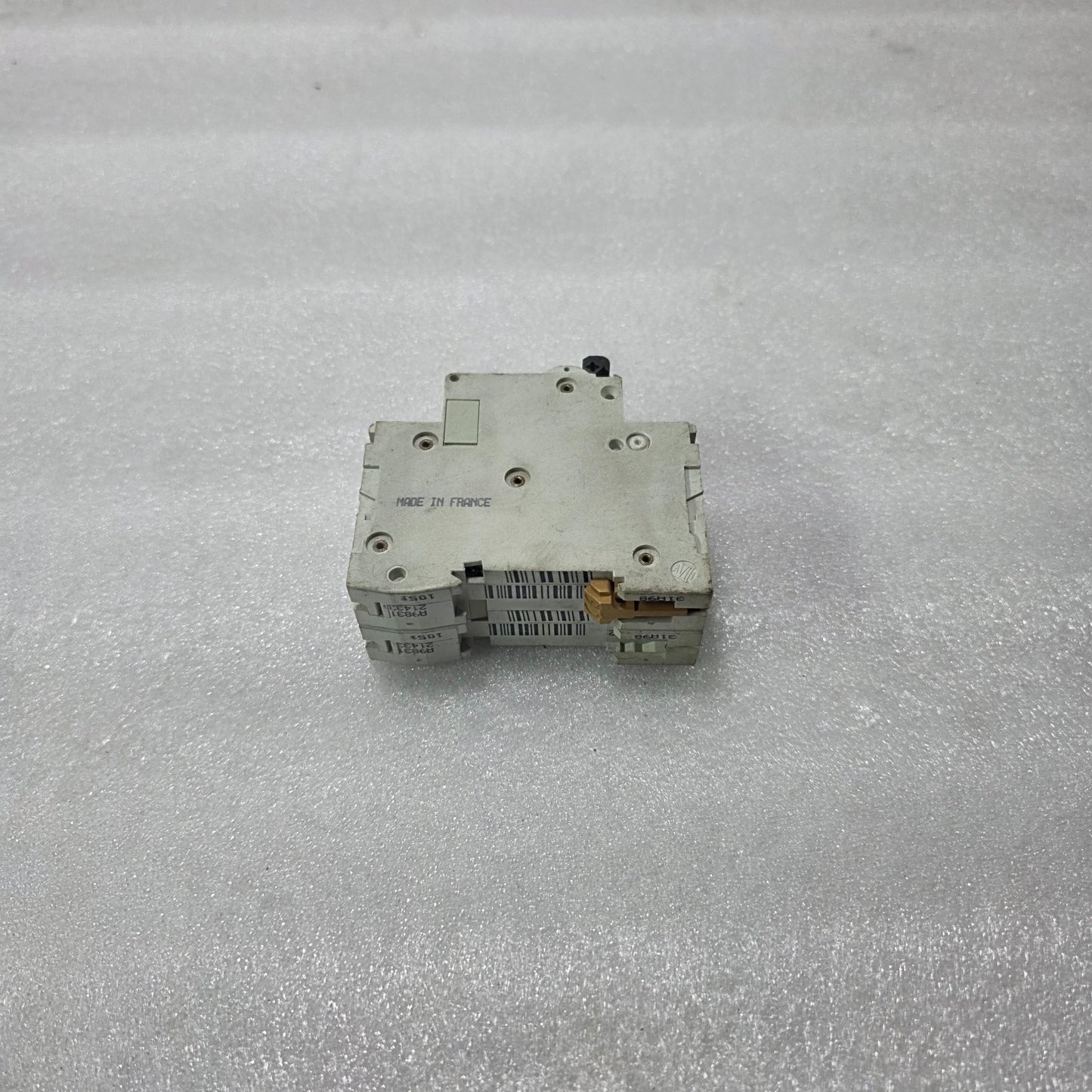 MERLIN GERIN MULTI9 C60N C1 2 POLE 1A 400V MINIATURE CIRCUIT BREAKER MCB