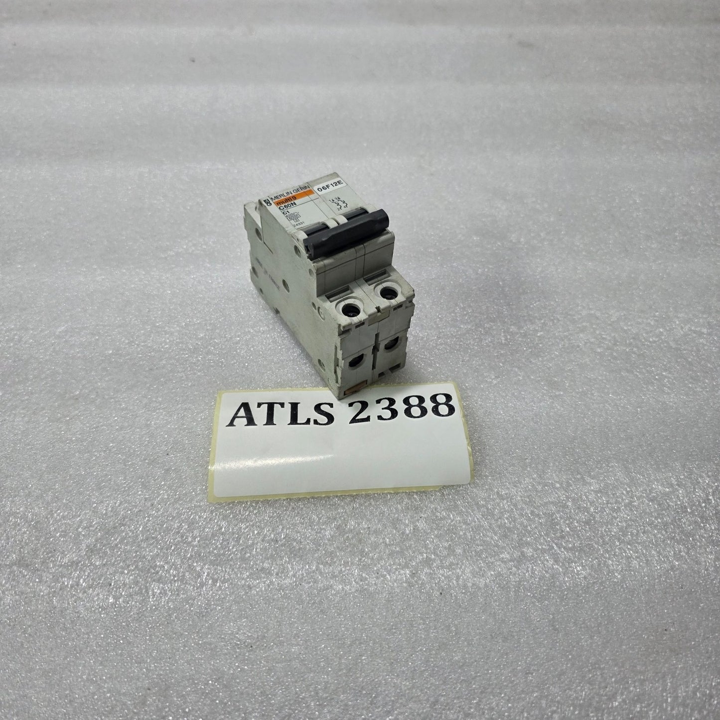 MERLIN GERIN MULTI9 C60N C1 2 POLE 1A 400V MINIATURE CIRCUIT BREAKER MCB