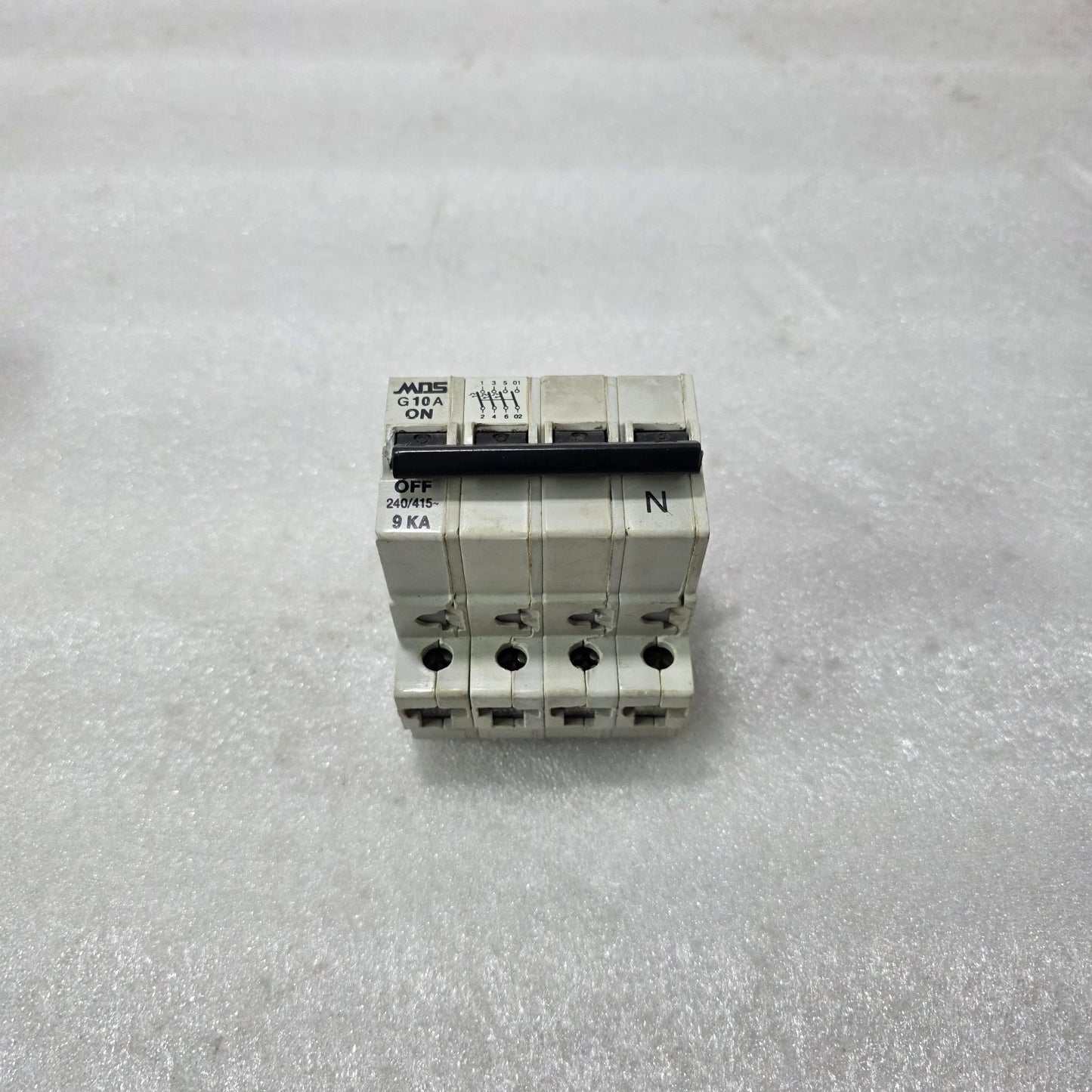 MDS G10A TP+N 10A 9KA 240/415V FOUR POLE MCB CIRCUIT BREAKER