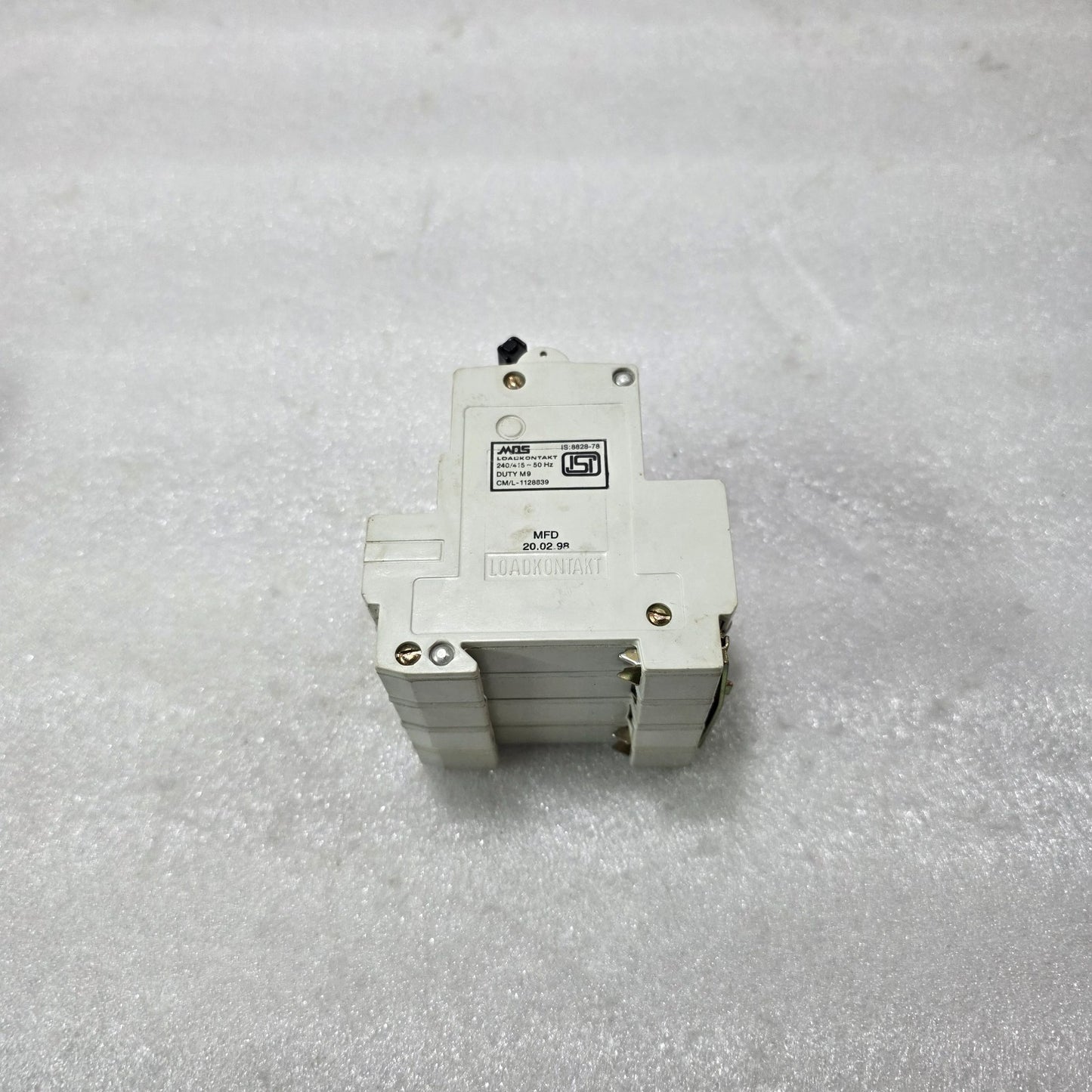 MDS G10A TP+N 10A 9KA 240/415V FOUR POLE MCB CIRCUIT BREAKER