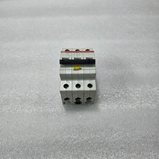 ABB SH203M C6 3 POLE MCB 6A 400V 10KA CIRCUIT BREAKER