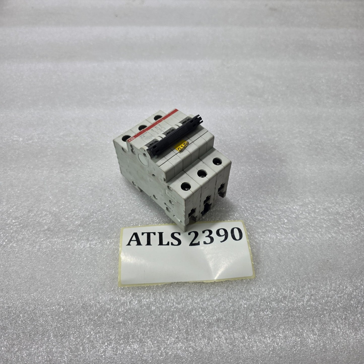 ABB SH203M C6 3 POLE MCB 6A 400V 10KA CIRCUIT BREAKER