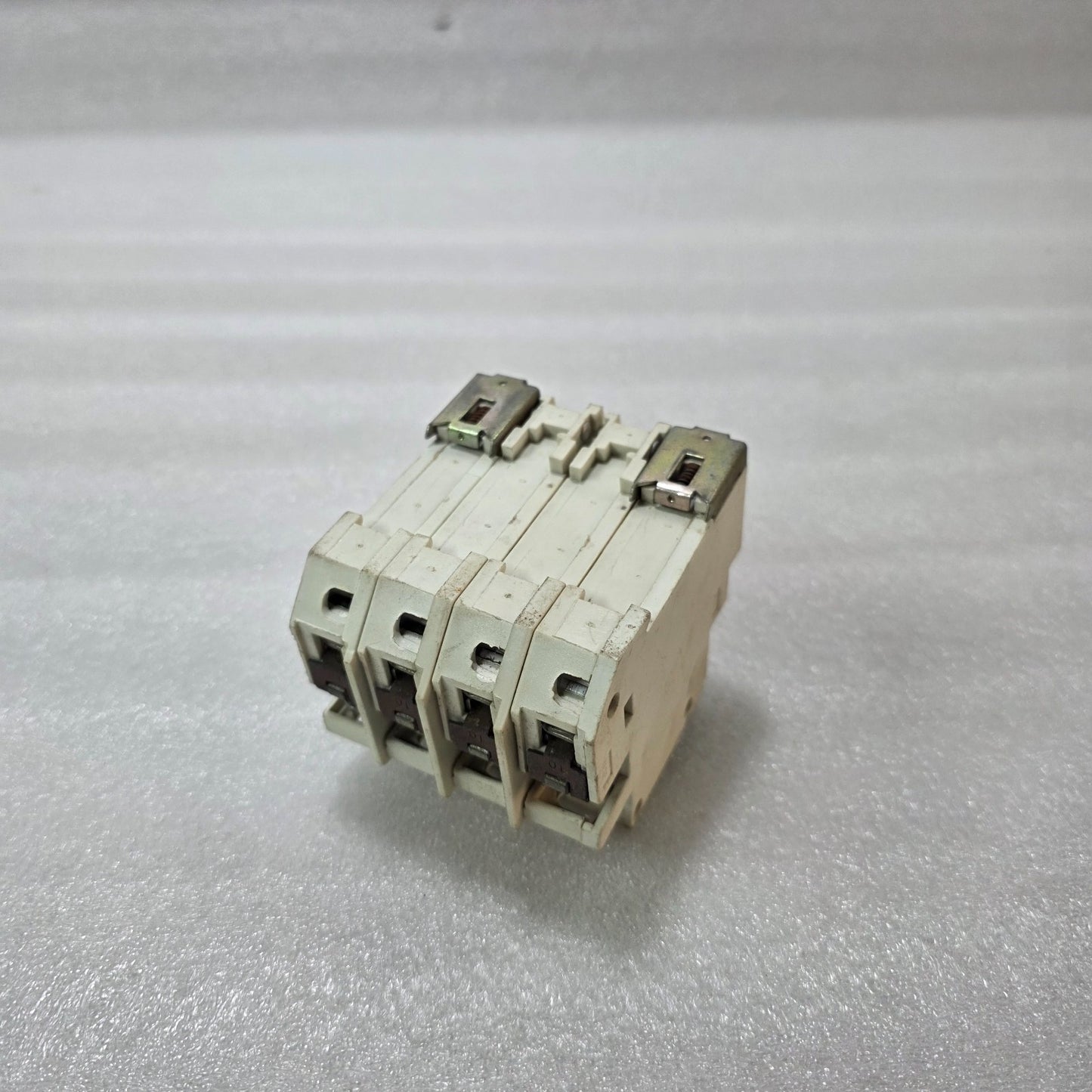 INDO KOPP L10A 10A 4 POLE MCB 240/415V 9KA MINIATURE CIRCUIT BREAKER