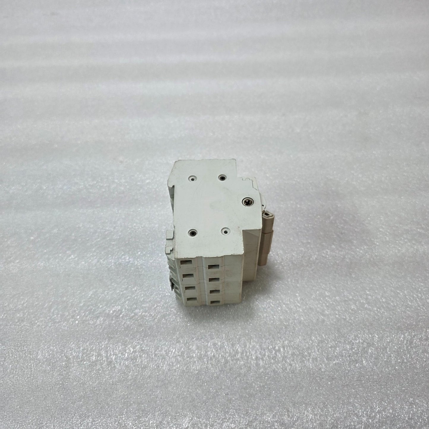 HAGER SF419G 40A 4 POLE SWITCH DISCONNECTOR ISOLATOR 400V