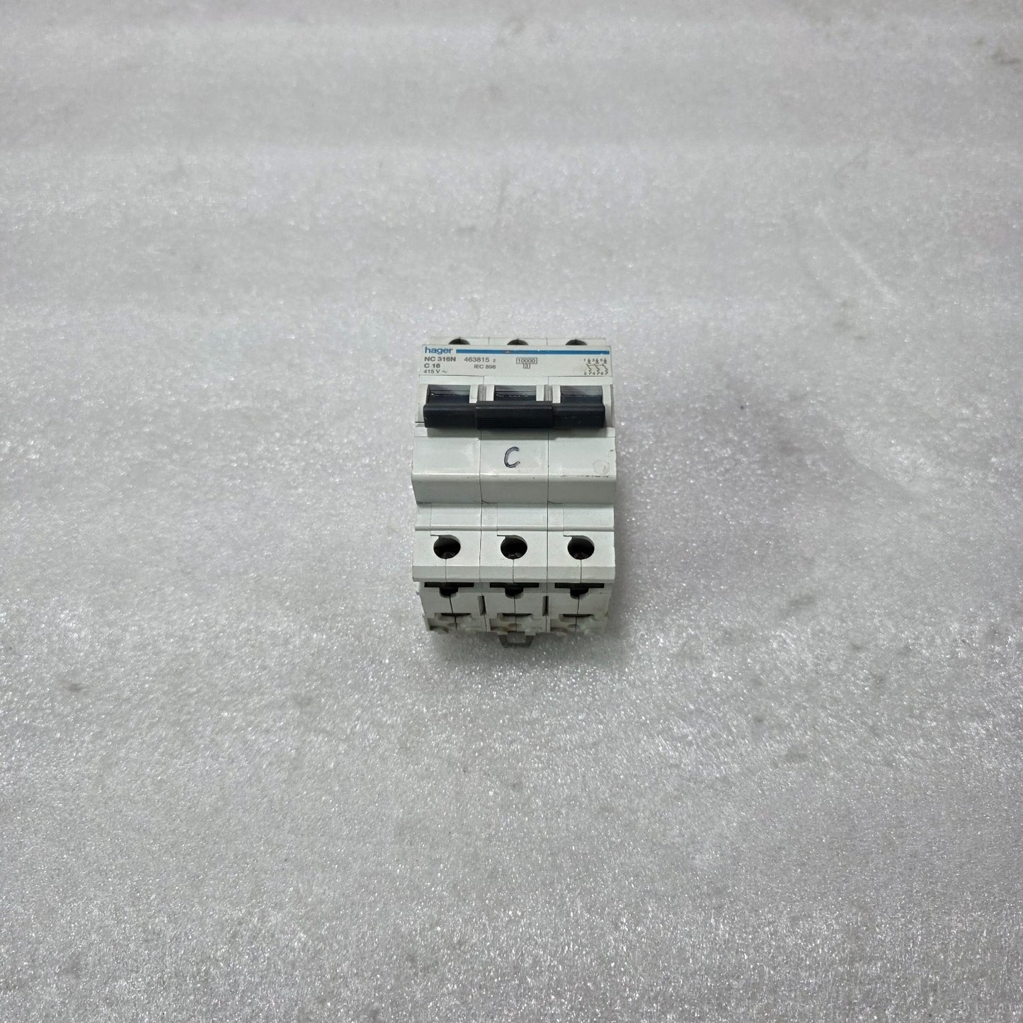HAGER NC316N C16 3 POLE MCB 16A 415V 10KA CIRCUIT BREAKER