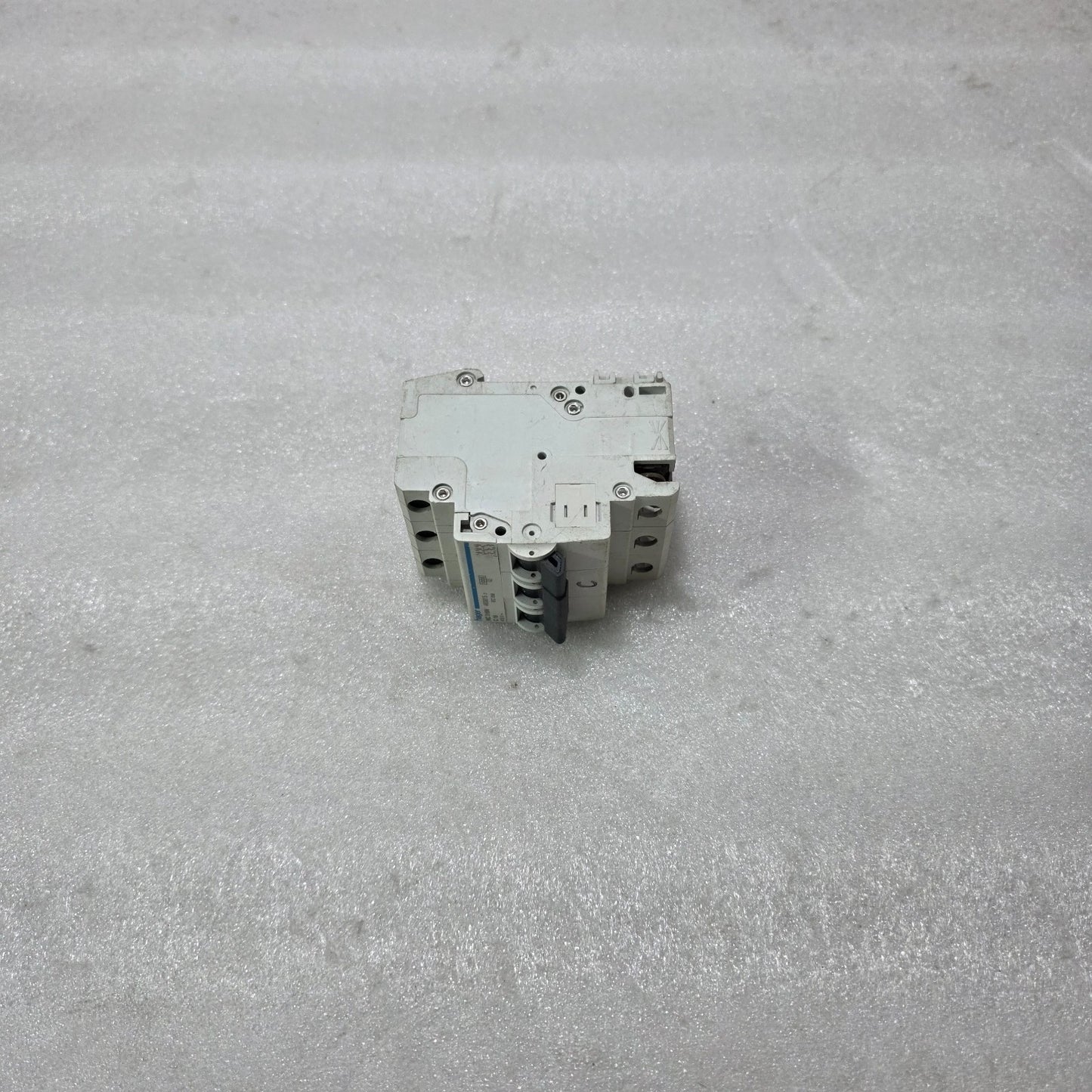 HAGER NC316N C16 3 POLE MCB 16A 415V 10KA CIRCUIT BREAKER