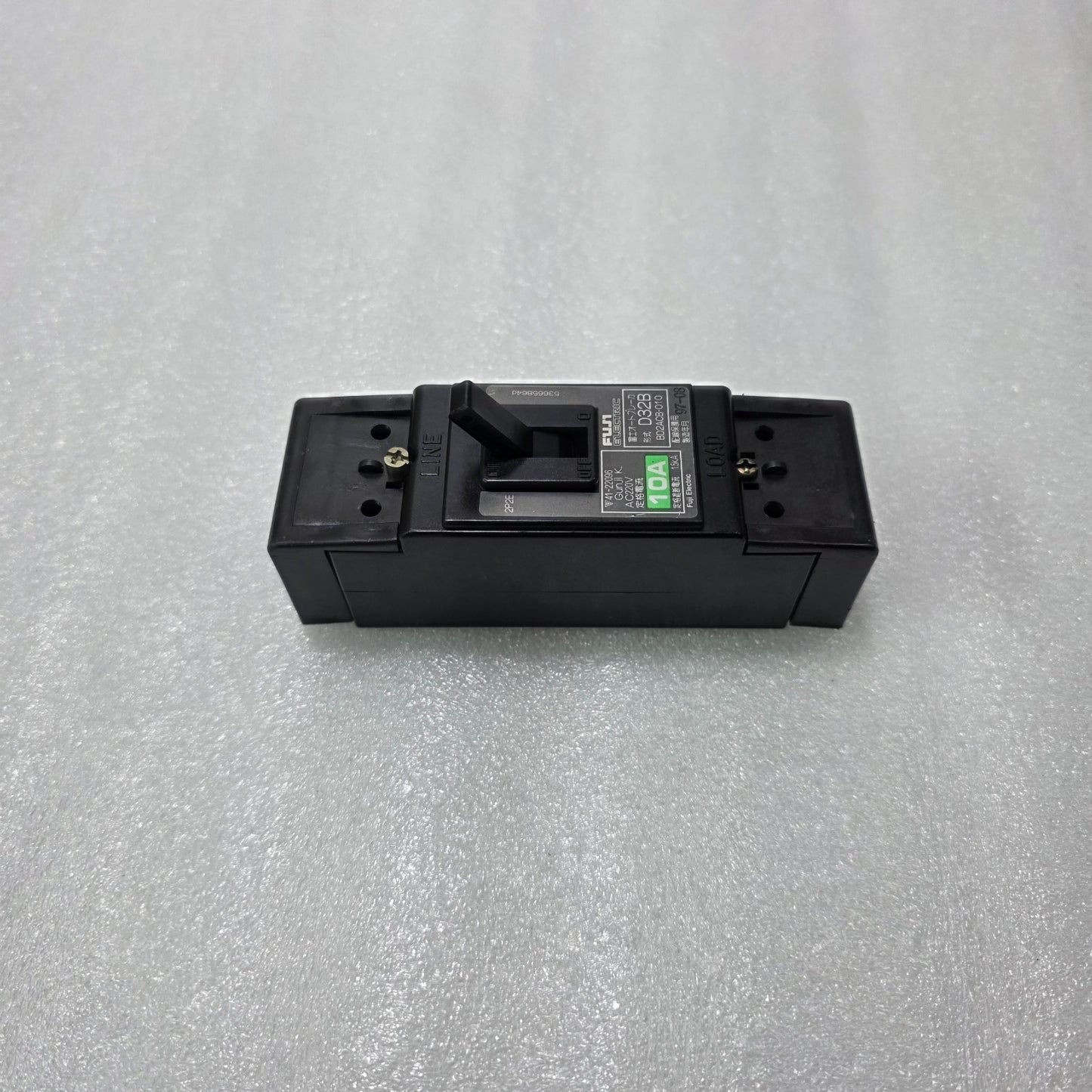 FUJI ELECTRIC D32B BD2ACB-010 2-POLE CIRCUIT BREAKER 10A | AC 220V | 1.5KA BREAK