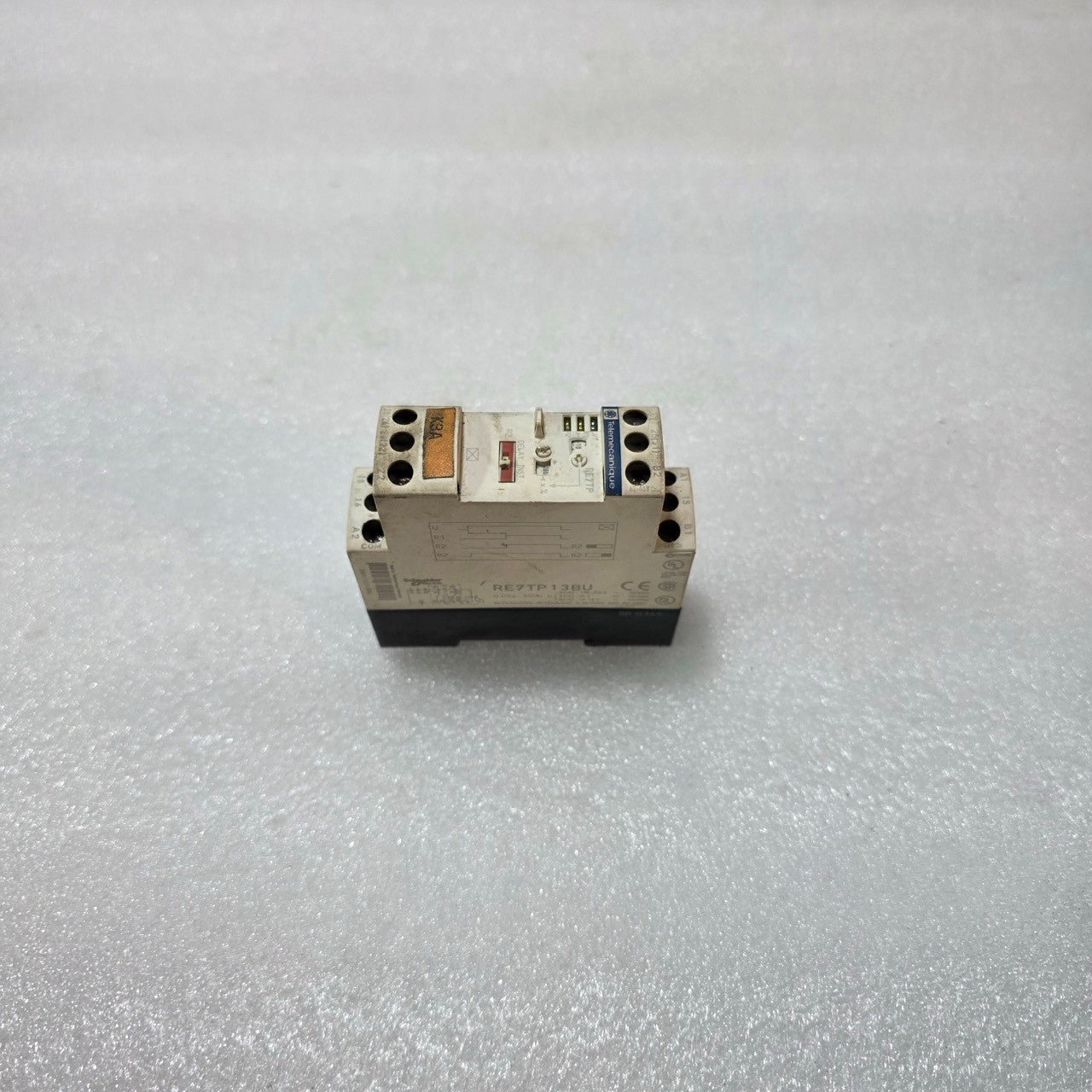 RE7TP13BU MULTI-RANGE TIME DELAY RELAY (0.05S–300H, 110–240VAC/24-42-48VAC-DC