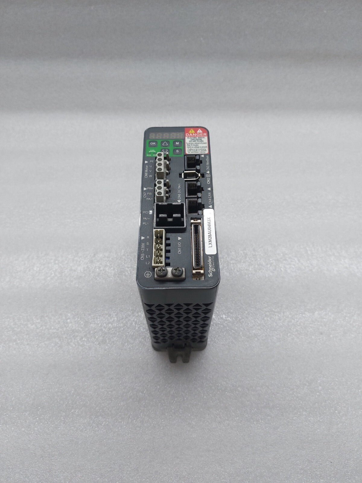 LXM28AU04M3X MOTION SERVO DRIVE LEXIUM 28