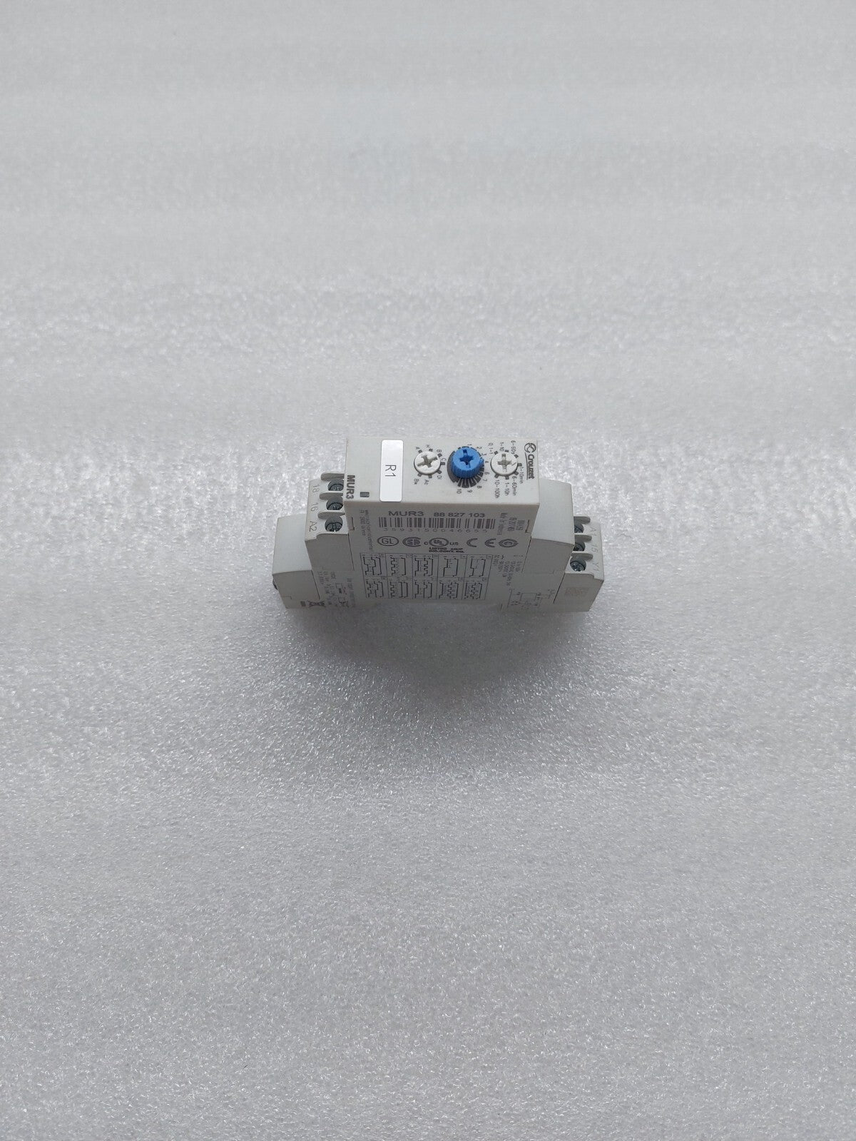 CROUZET MUR3 CHRONOS 2 RELAY TIMER 88827103 12-240V AC/DC