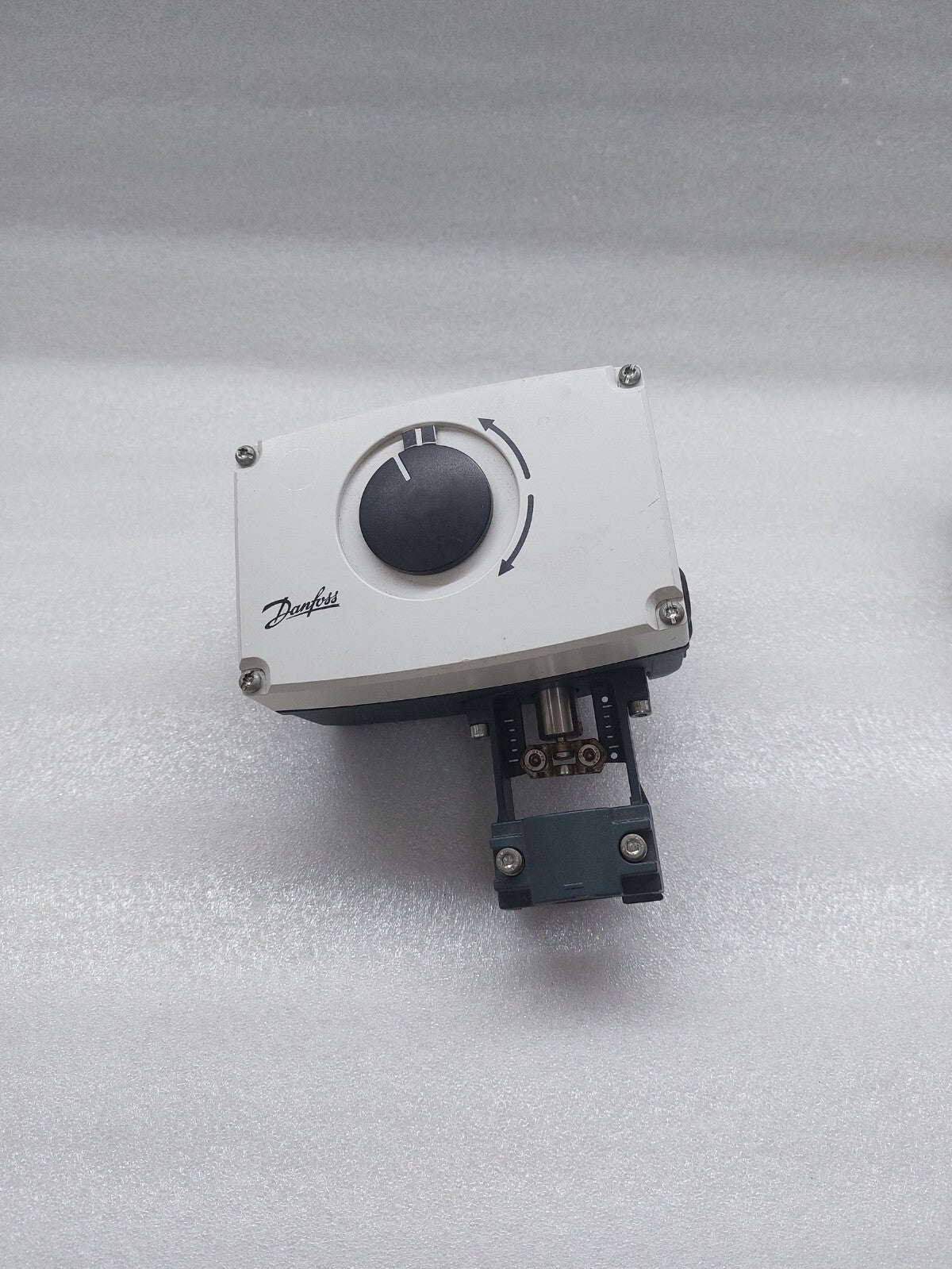 DANFOSS AME25SD ELECTRIC ACTUATOR WITH SAFETY SPRING DOWN FUNCTION 082H3038 24V