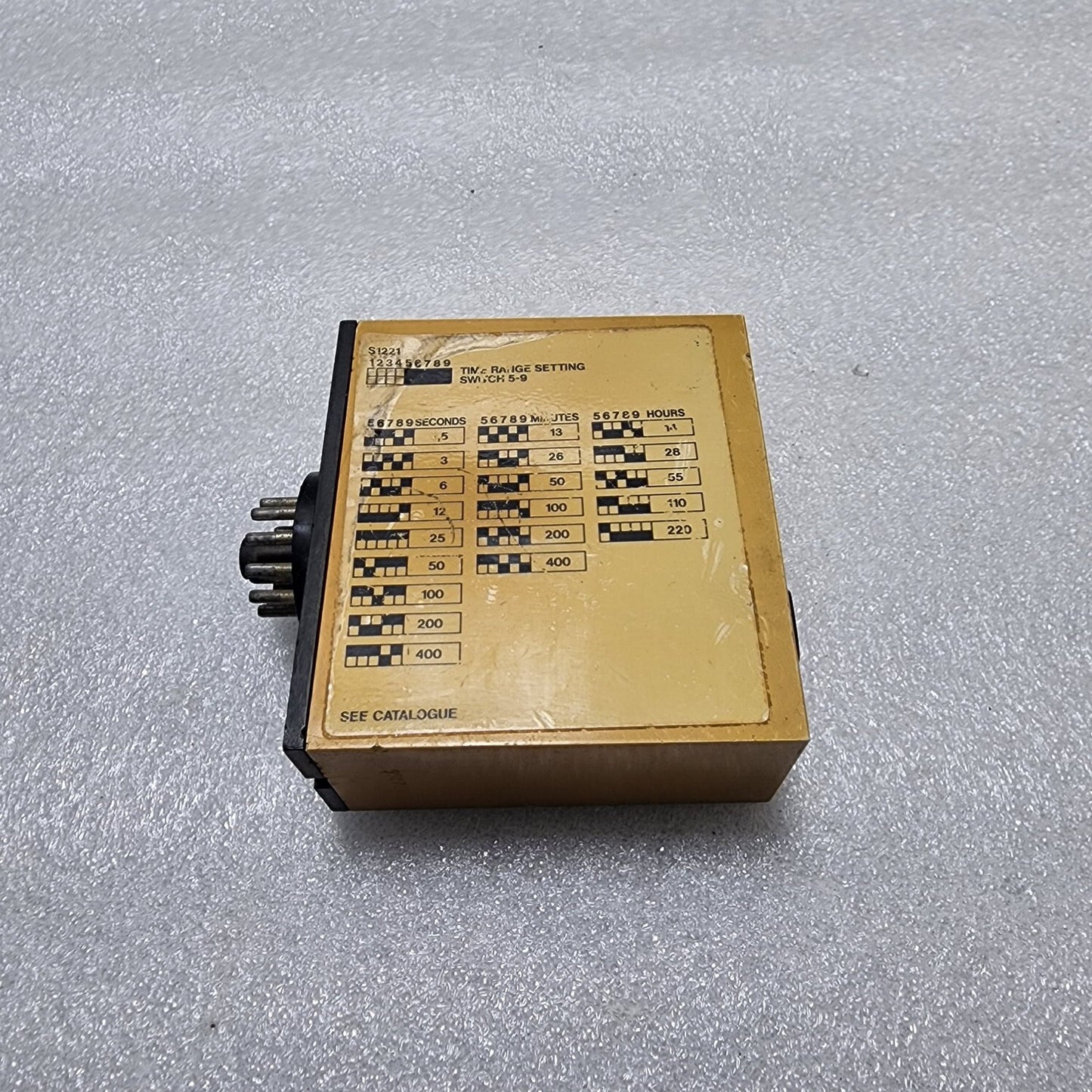 CARLO GAVAZZI S 1221 166 115 COMBI TIMER EXTERNAL START 115V