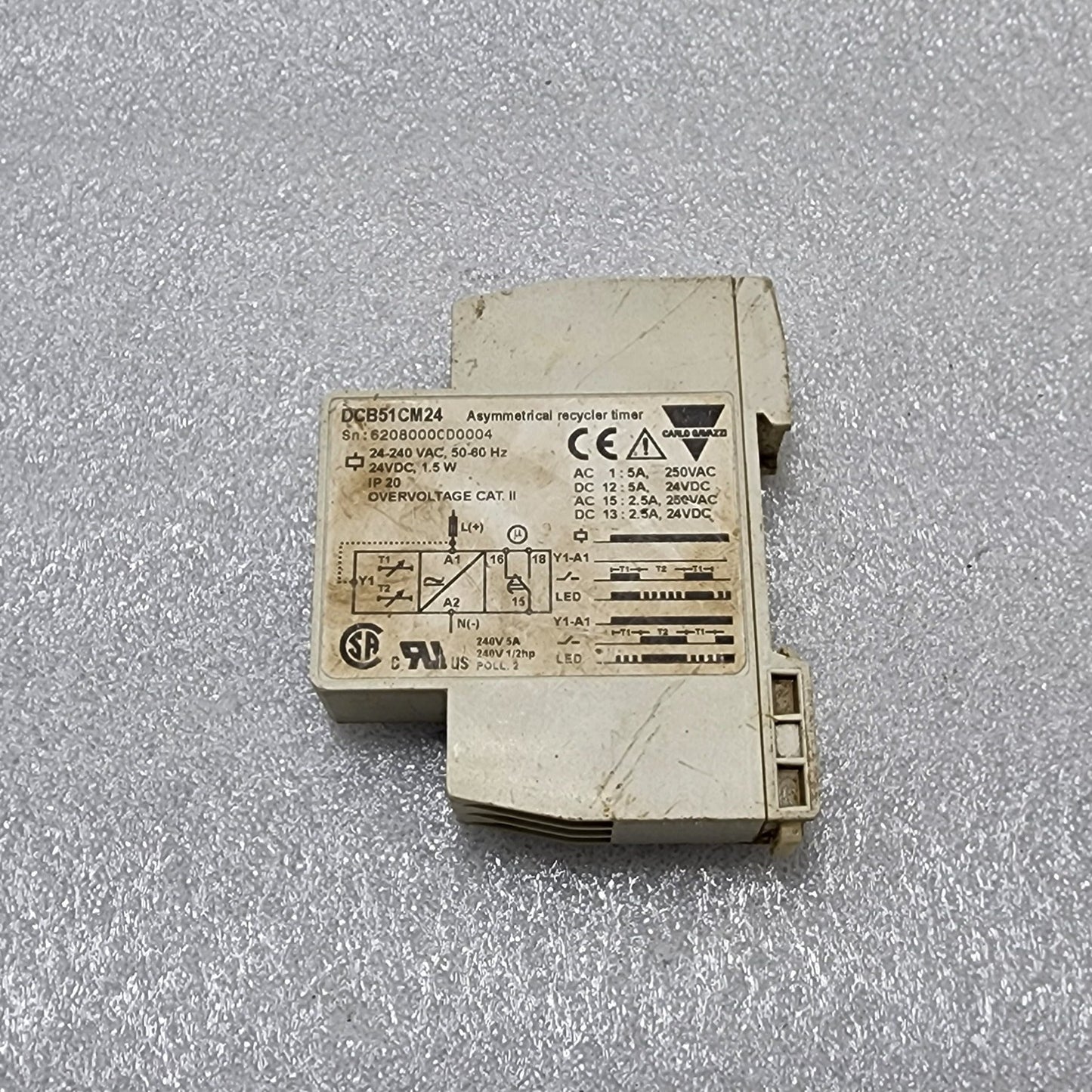CARLO GAVAZZI DCB51CM24 ASYMMETRICAL RECYCLER TIMER  24-240VAC/24VDC