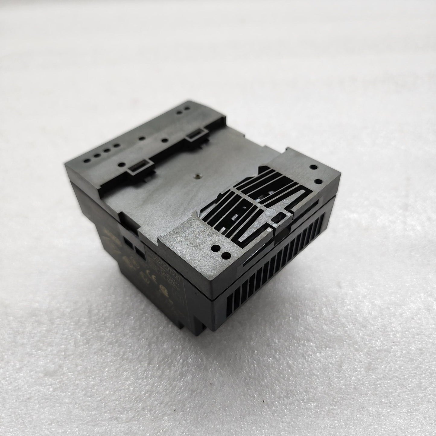 SIEMENS 6EP1332-1SH42 PLC POWER SUPPLY 100-240VAC