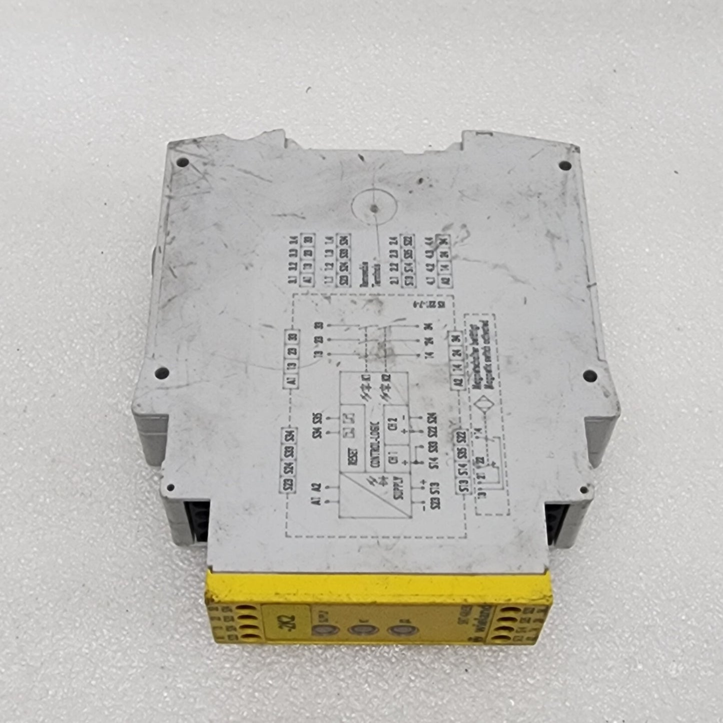 WIELAND SNT 4M63K SAFETY RELAY R1.188.1020.0 24VAC-DC