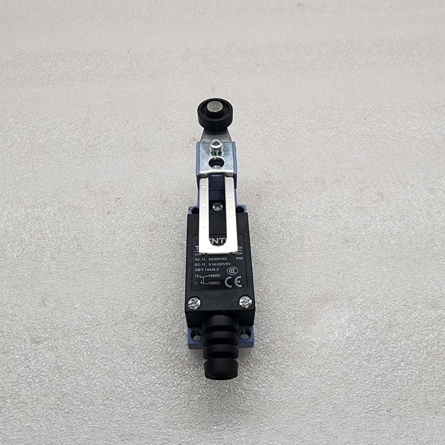 CNTD TZ-8108 LIMIT SWITCH 380V 10A