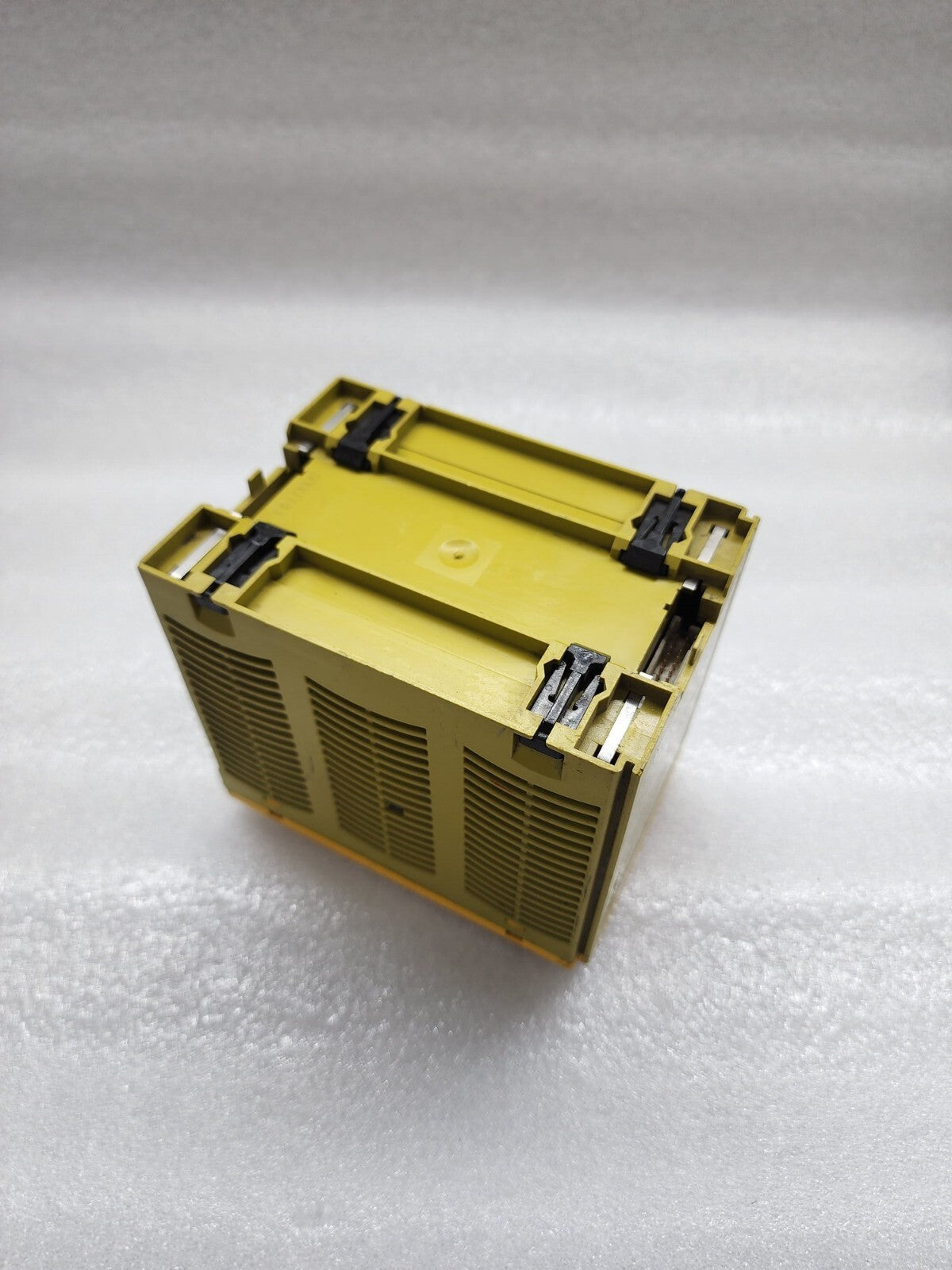PILZ PNOZ M1P SAFETY RELAY 773100 24VDC