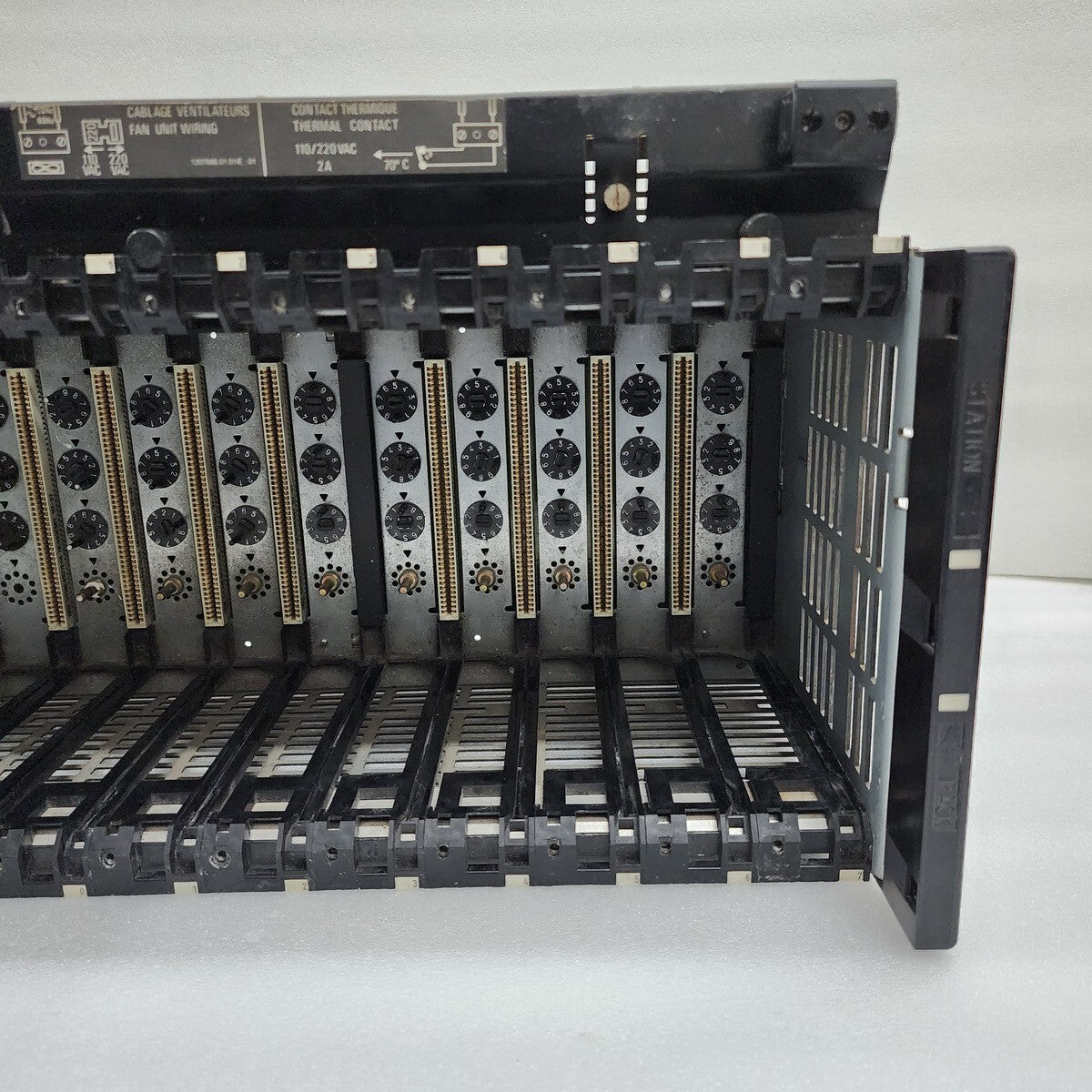 SCHNEIDER AUTOMATION TSXRKN82F FAN AC STD RACK TSX7-40