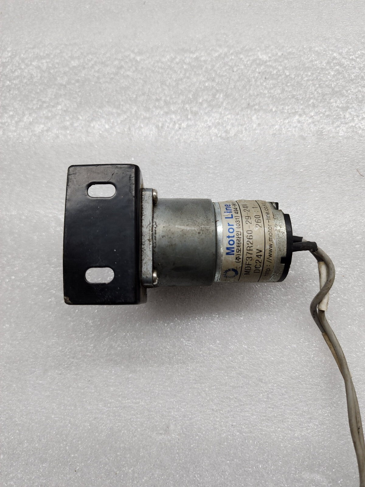 MOTOR LINE MDF37R260-29-24V 24VDC
