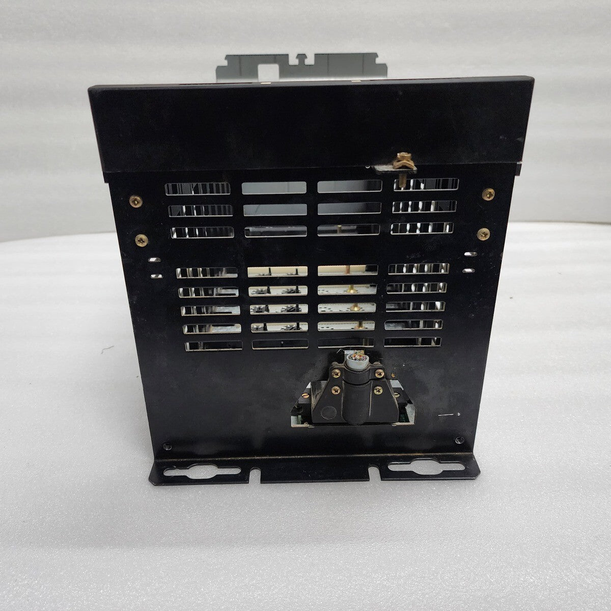 TSXRKS8 STD.RACK 8POS. SIMPL. BUS