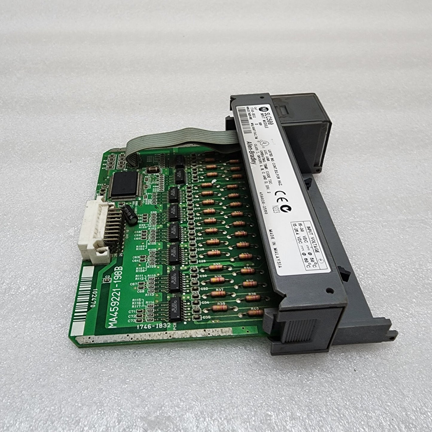 ALLEN BRADLEY CAT 1746-IB32 SLC 500 INPUT MODULE
