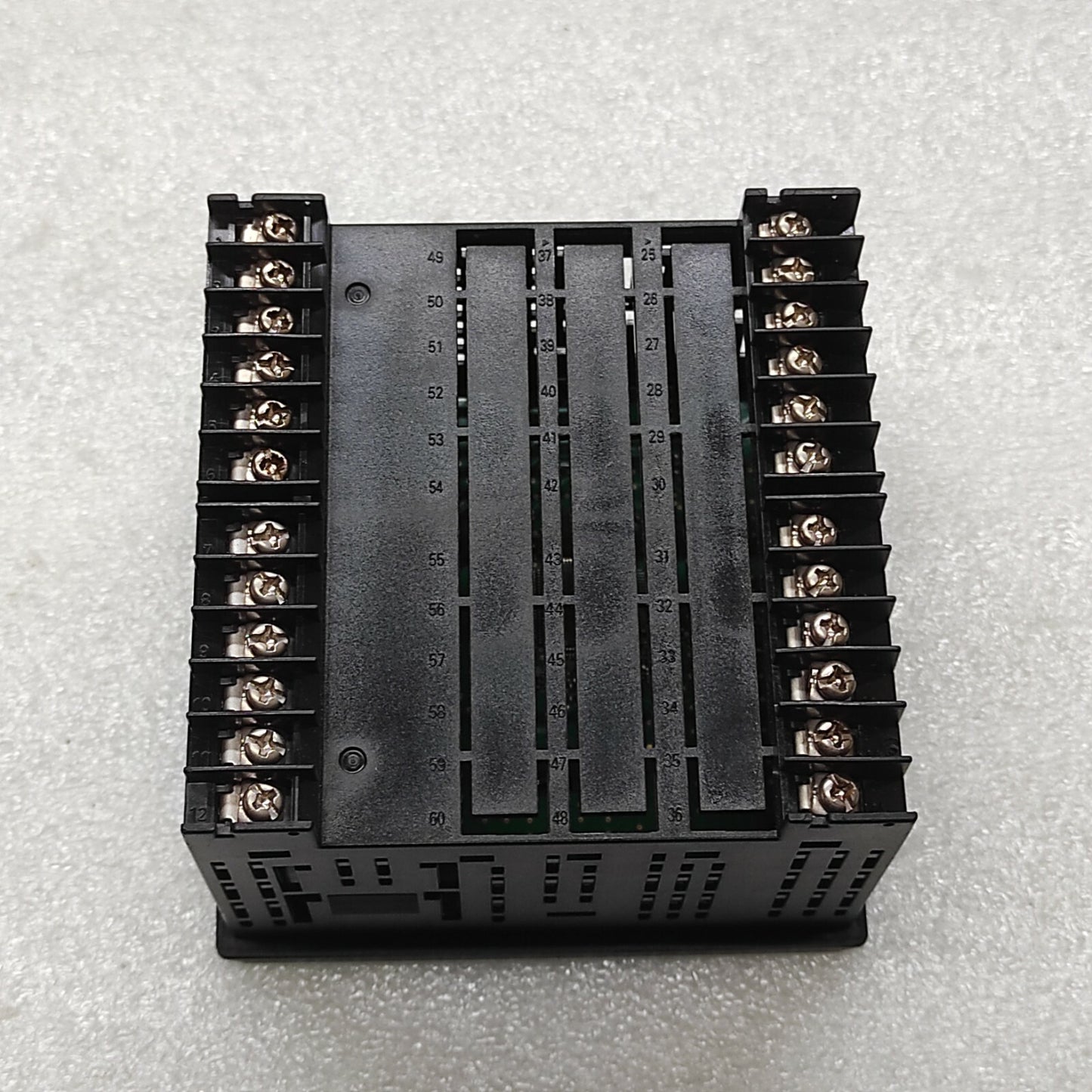 OMRON E5AC-PR4A5M-000 DIGITAL CONTROLLER 100-240VAC E5AC