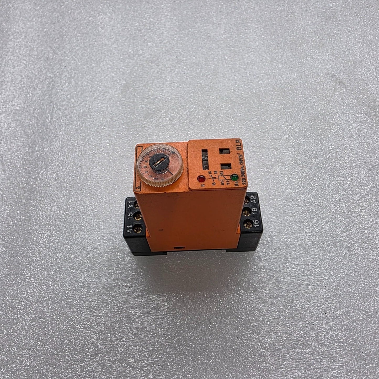SYRELEC BLR TIMER RELAY 220-240VAC/24VDC