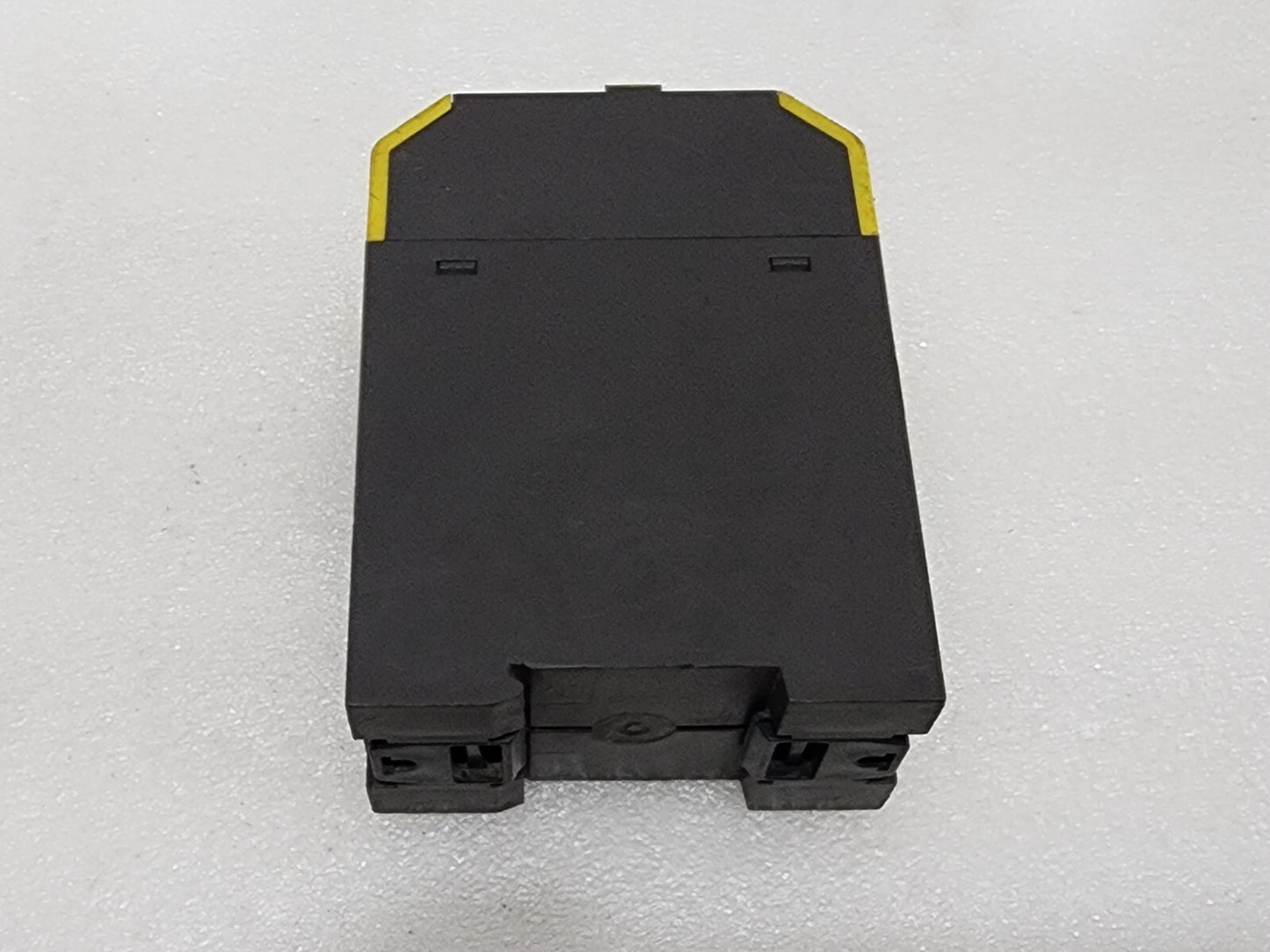 EBERLE 80015144100 CURRENT MONITORING RELAY 230V