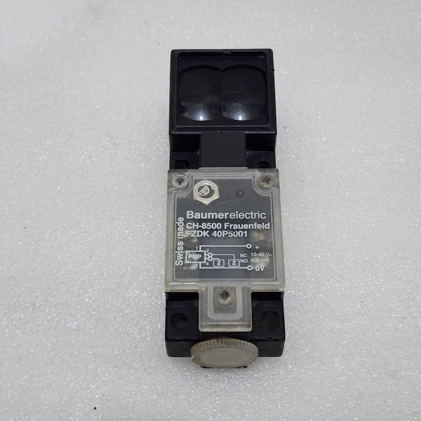 BAUMER ELECTRIC FZDK 40P5001 PHOTOELECTRIC SENSOR