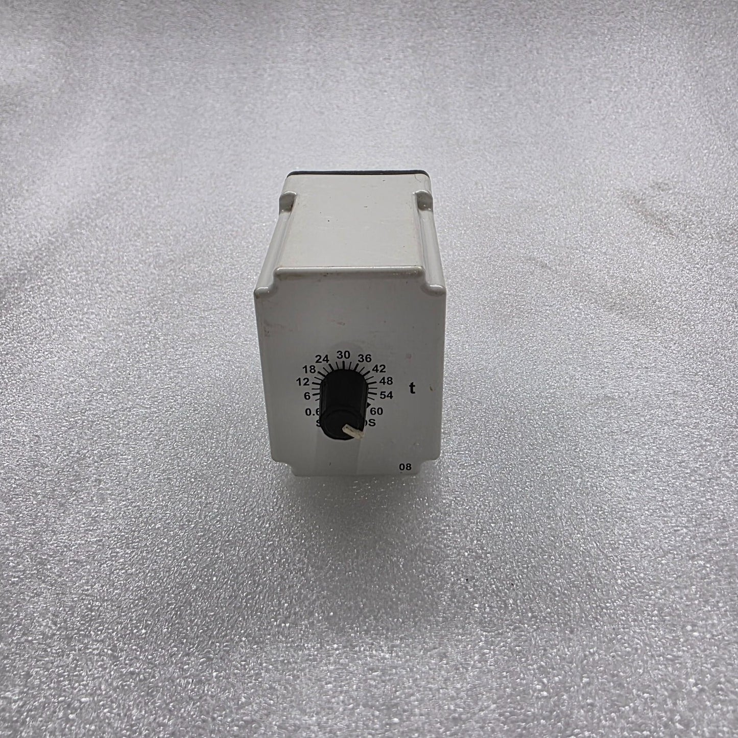 MACROMATIC TR-50522-08 TIME DELAY RELAY 120V AC/DC
