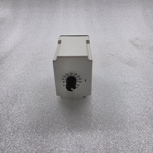 MACROMATIC TR-50522-08 TIME DELAY RELAY 120V AC/DC
