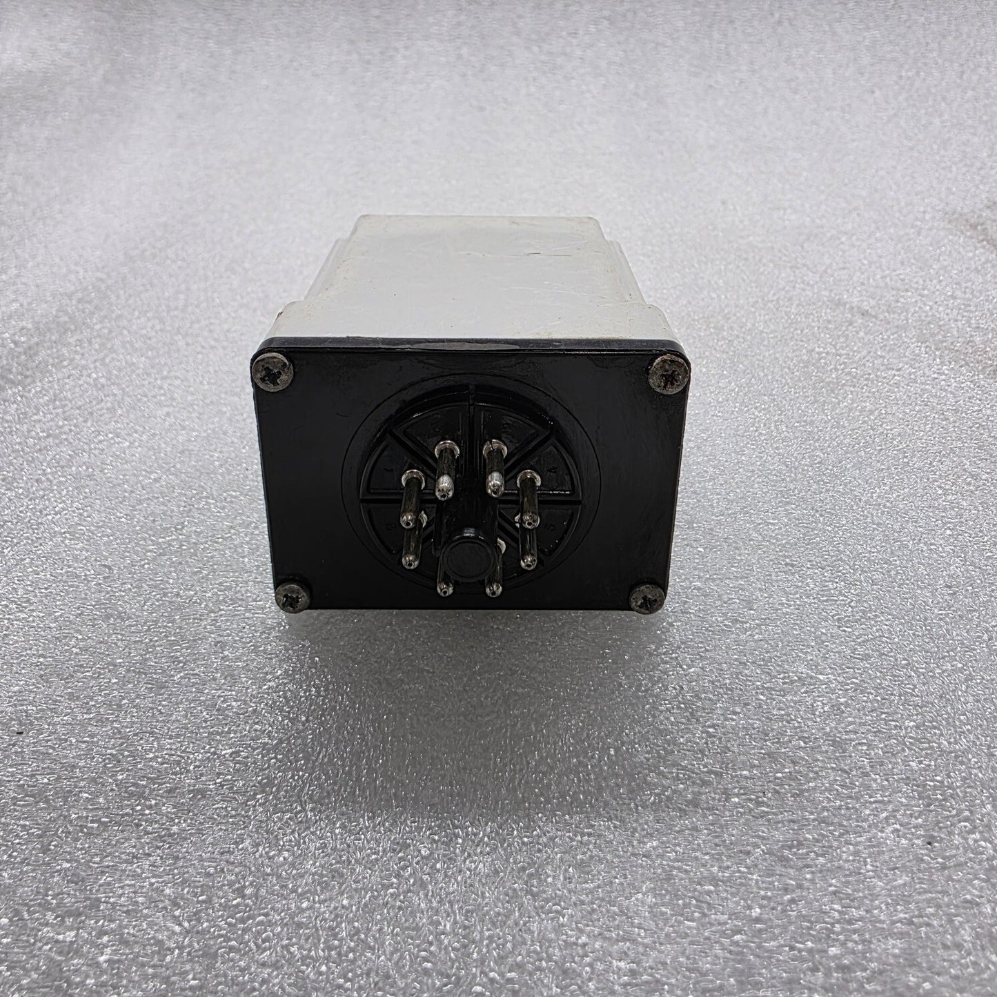 MACROMATIC TR-50522-08 TIME DELAY RELAY 120V AC/DC