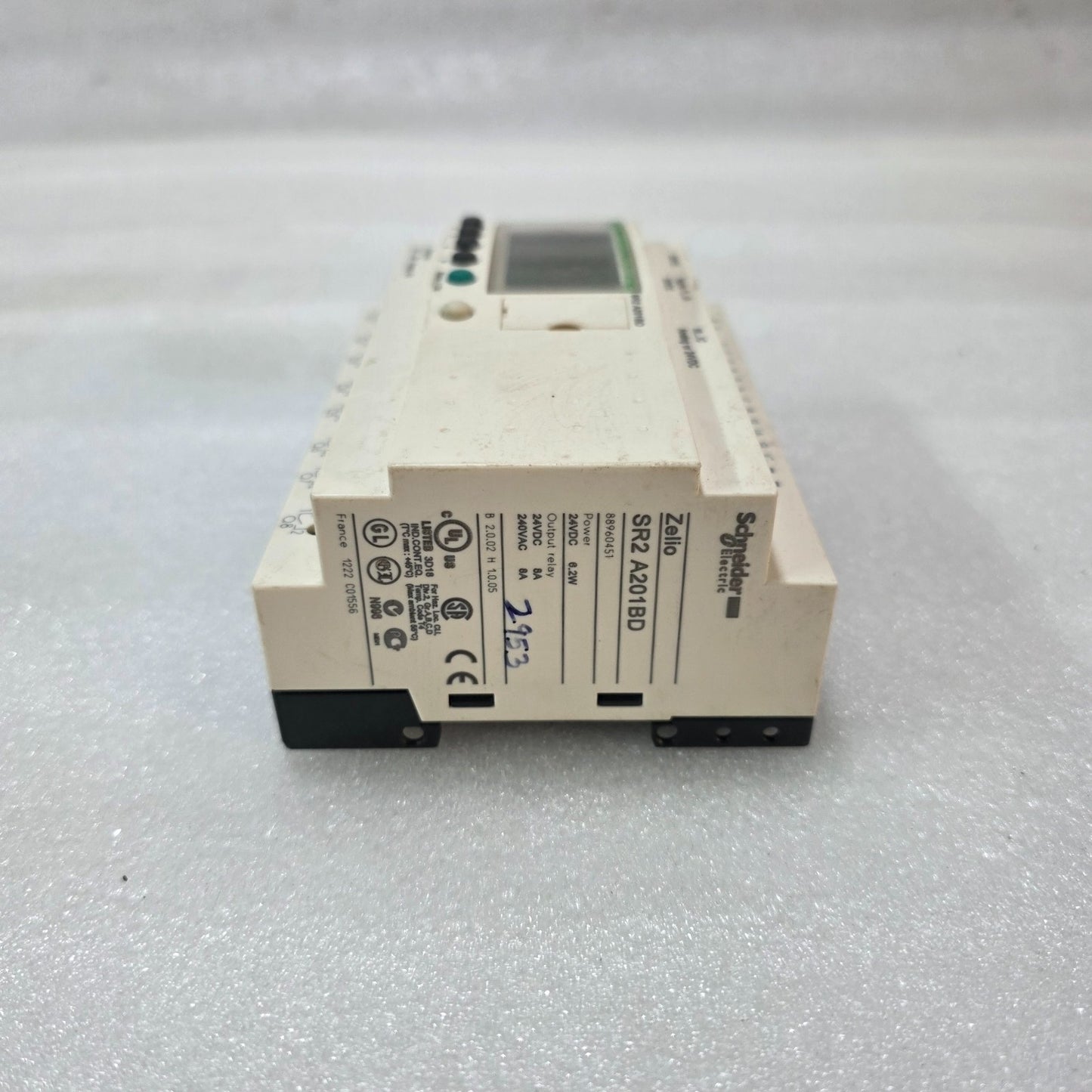S ELECTRIC ZELIO SR2A201BD SMART RELAY PLC 24VDC 8A OUTPUT | 88960451