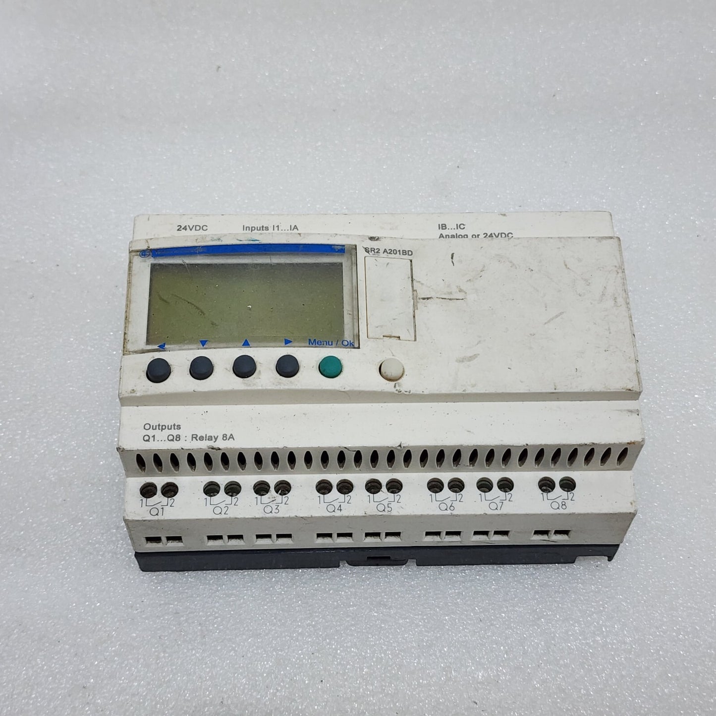 S ELECTRIC ZELIO SR2A201BD SMART RELAY PLC 24VDC 8A OUTPUT | 88960451