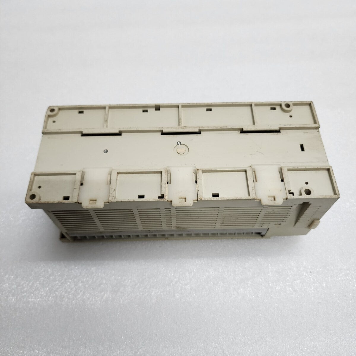 MITSUBISHI FX3U-64MT/ESS PLC PROGRAMMABLE CONTROLLER 100-240V