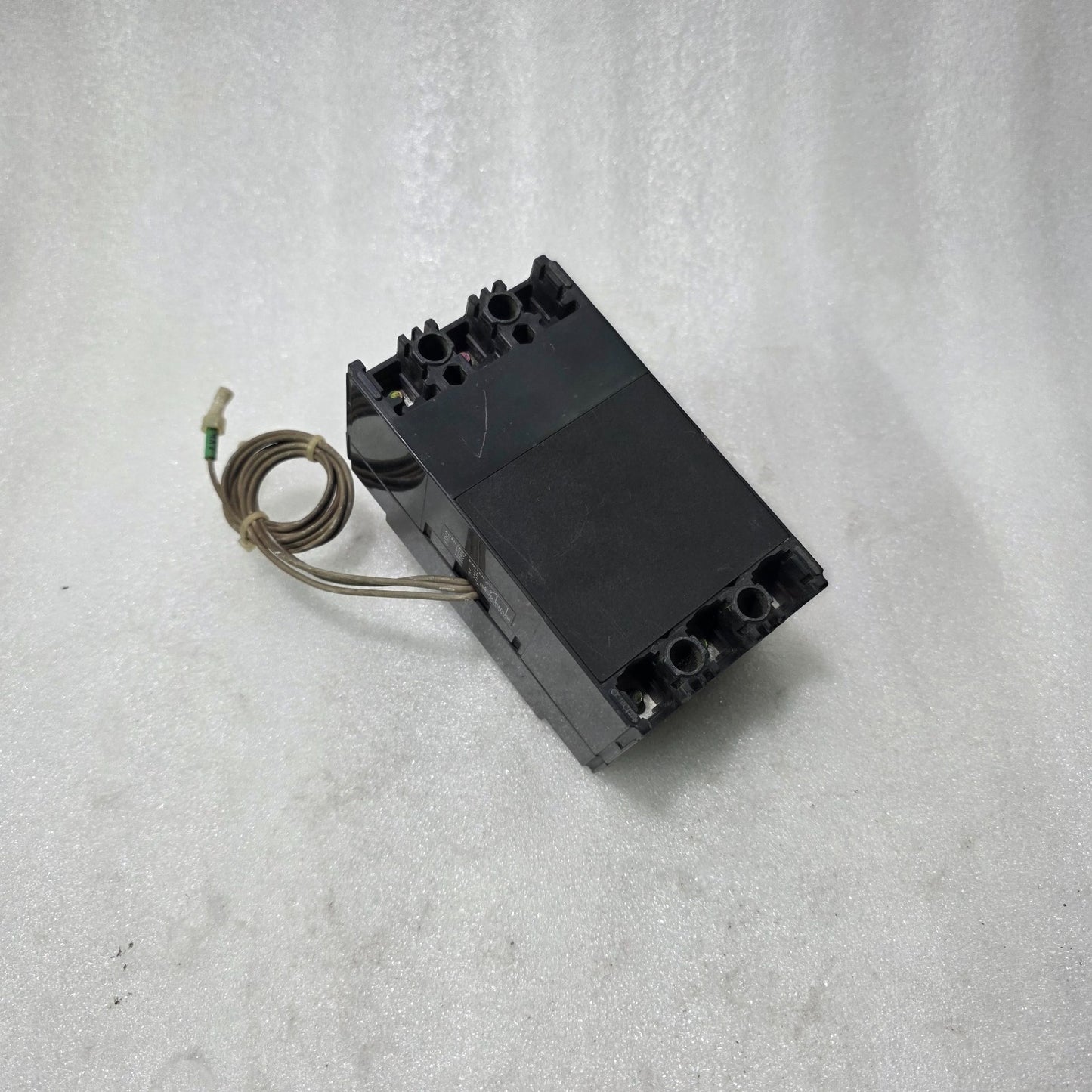 MITSUBISHI NF60-SS NO FUSE BREAKER 30A 3 POLE MCCB 600V AC 10KA