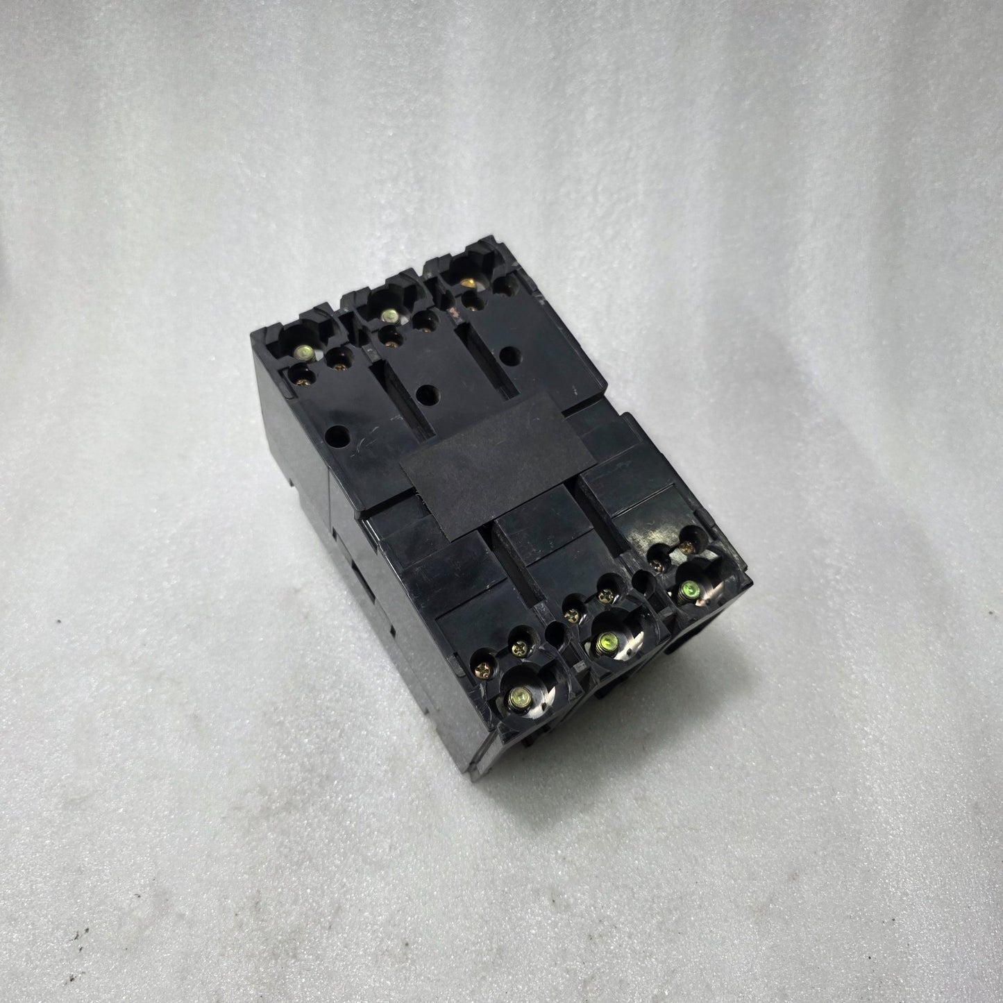 MITSUBISHI NF225-SS NO FUSE BREAKER 225A 3 POLE MCCB 660V AC