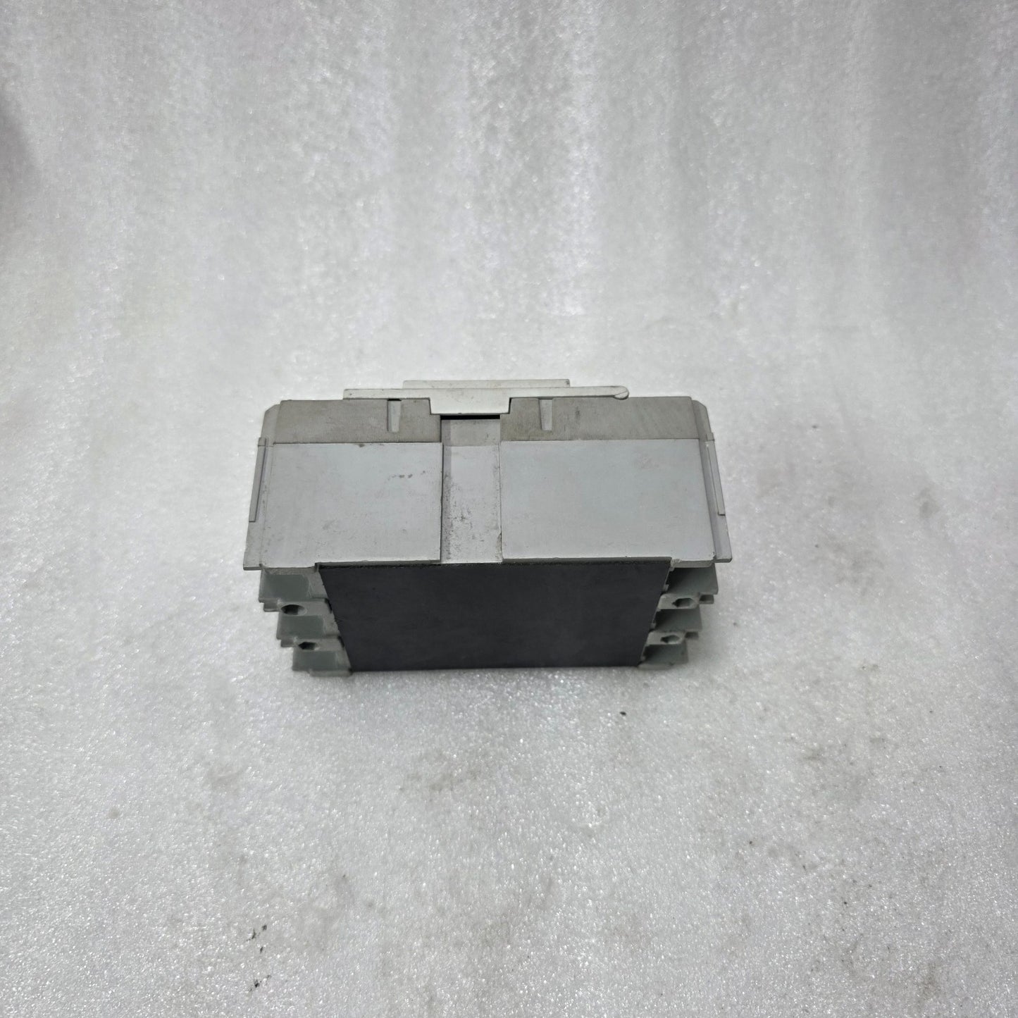 CBS-33N 15A MOLDED CASE CIRCUIT BREAKER 3 POLE MCCB | 690V UI | 10KA @ 460V