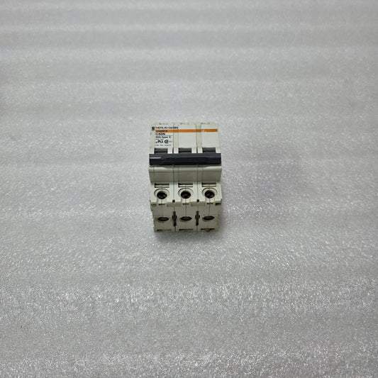 MERLIN GERIN MULTI9 C60N 40A TYPE C 3 POLE MCB 480VAC CIRCUIT BREAKER CAT NO 244