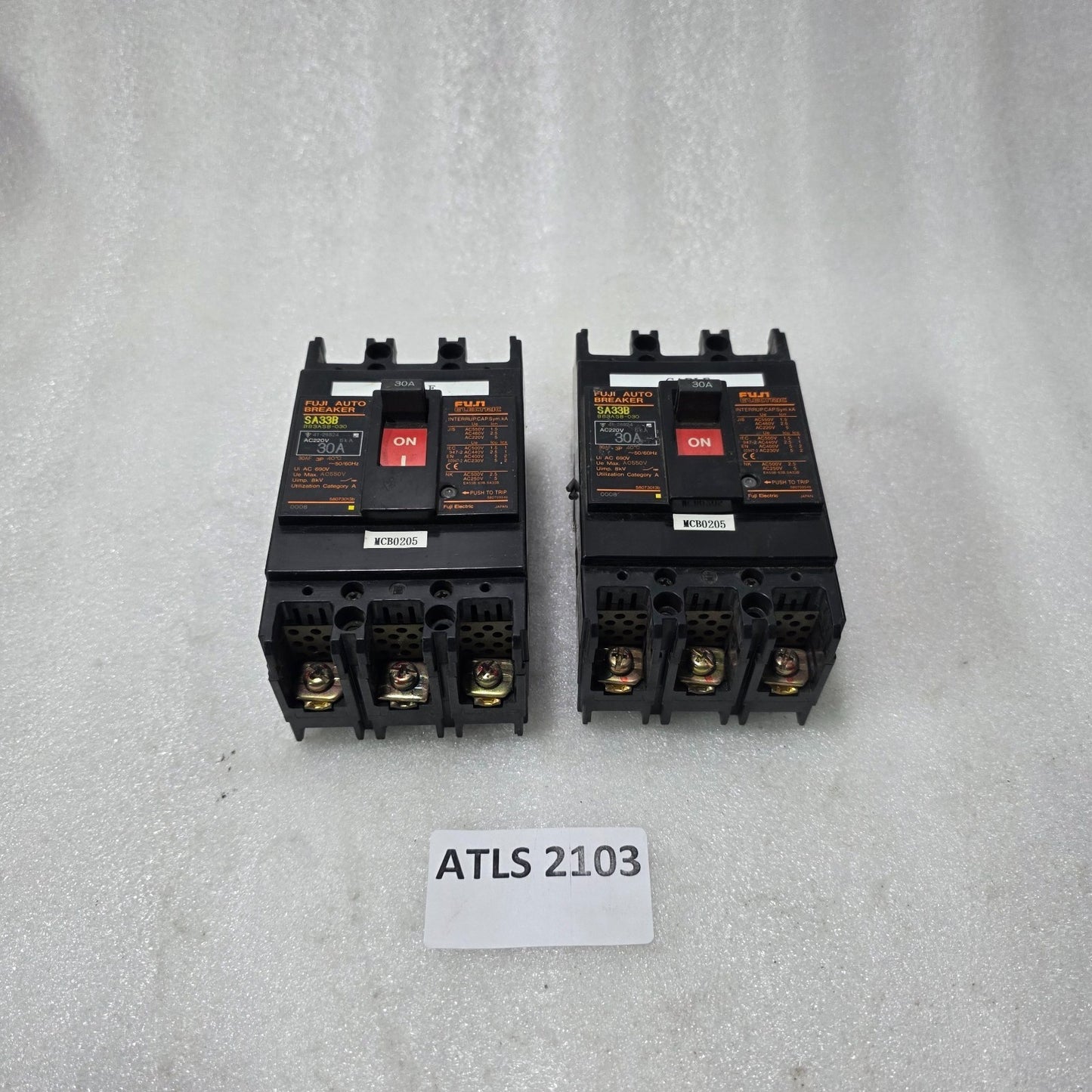 FUJI ELECTRIC SA33B 30A 3 POLE MCCB CIRCUIT BREAKER | 690V AC | 5KA BREAKING CAP