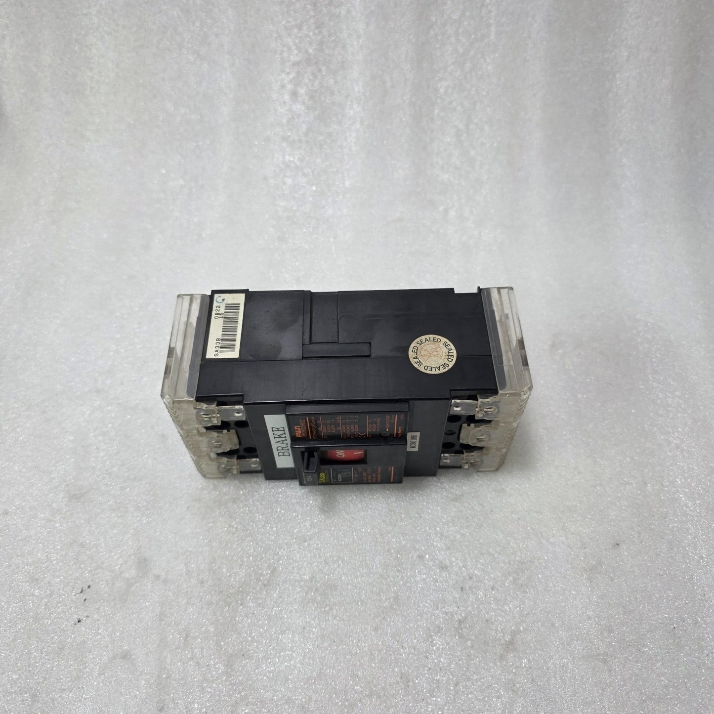 FUJI ELECTRIC SA33B 15A 3 POLE MCCB CIRCUIT BREAKER BB3ASB-016 AC690V 5KA