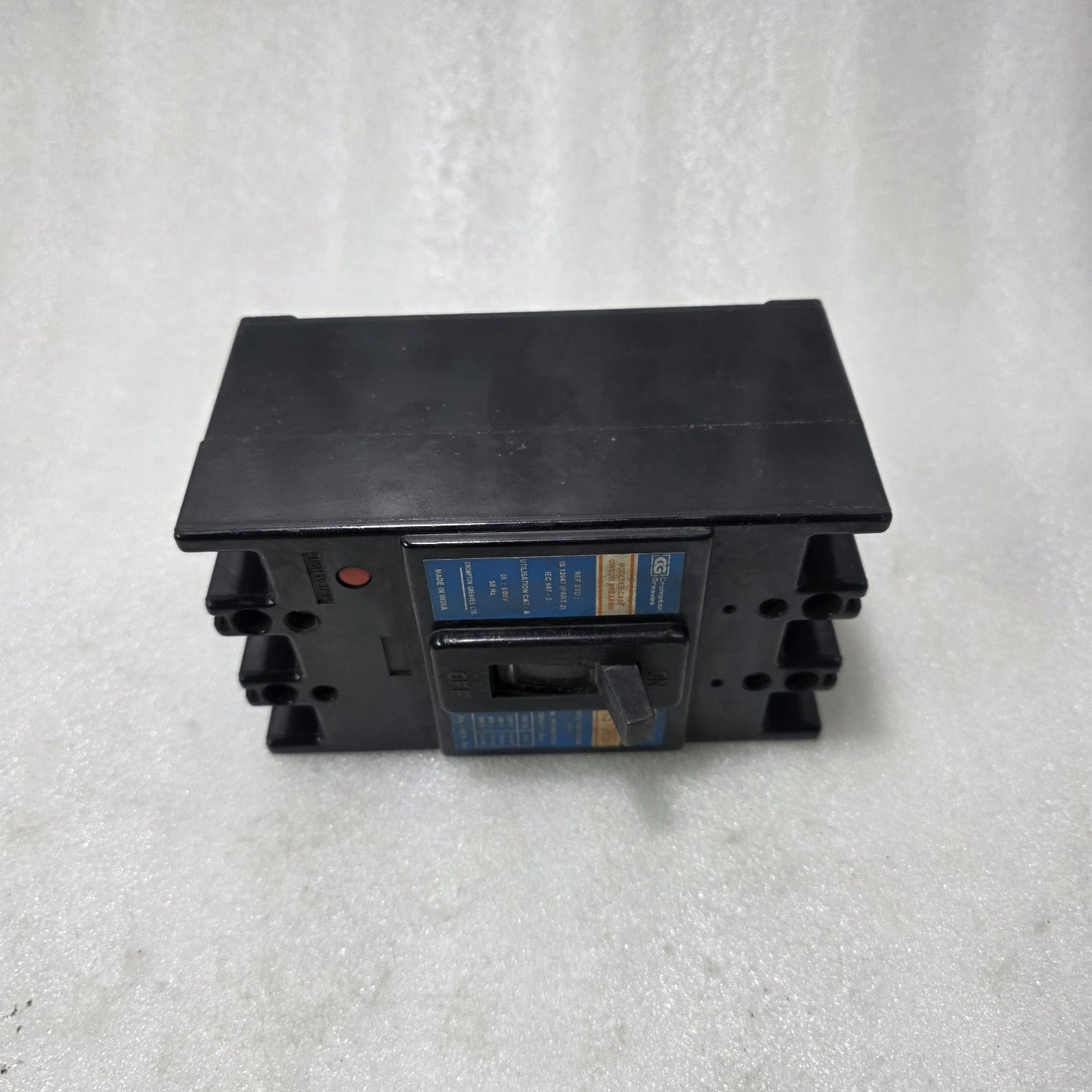 CROMPTON GREAVES KS100S 100A MCCB 3 POLE 415V MOLDED CASE CIRCUIT BREAKER 10KA